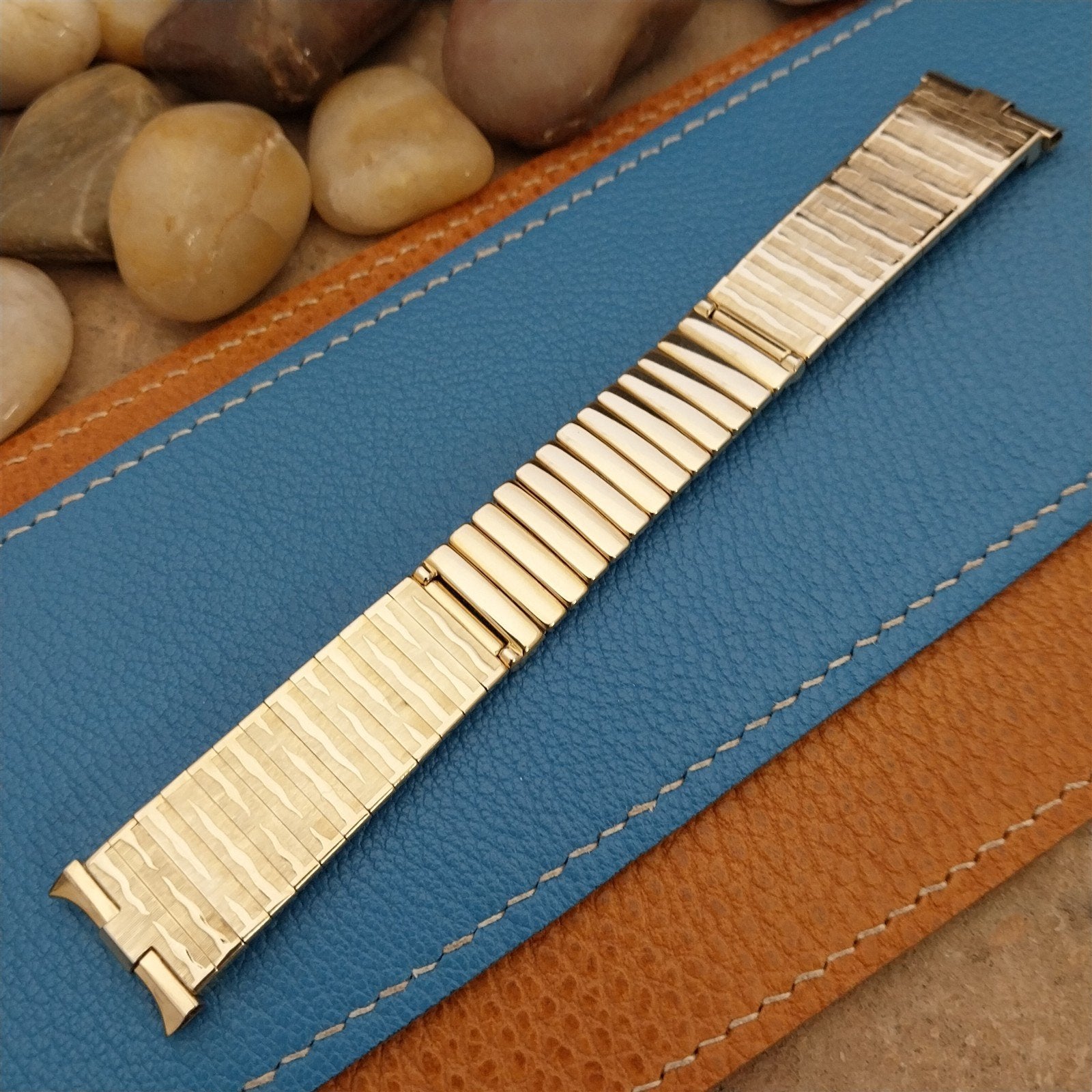 JB Champion 19mm 18mm 17mm Gold-Filled mcm Unused 1960s Vintage Watch Band
