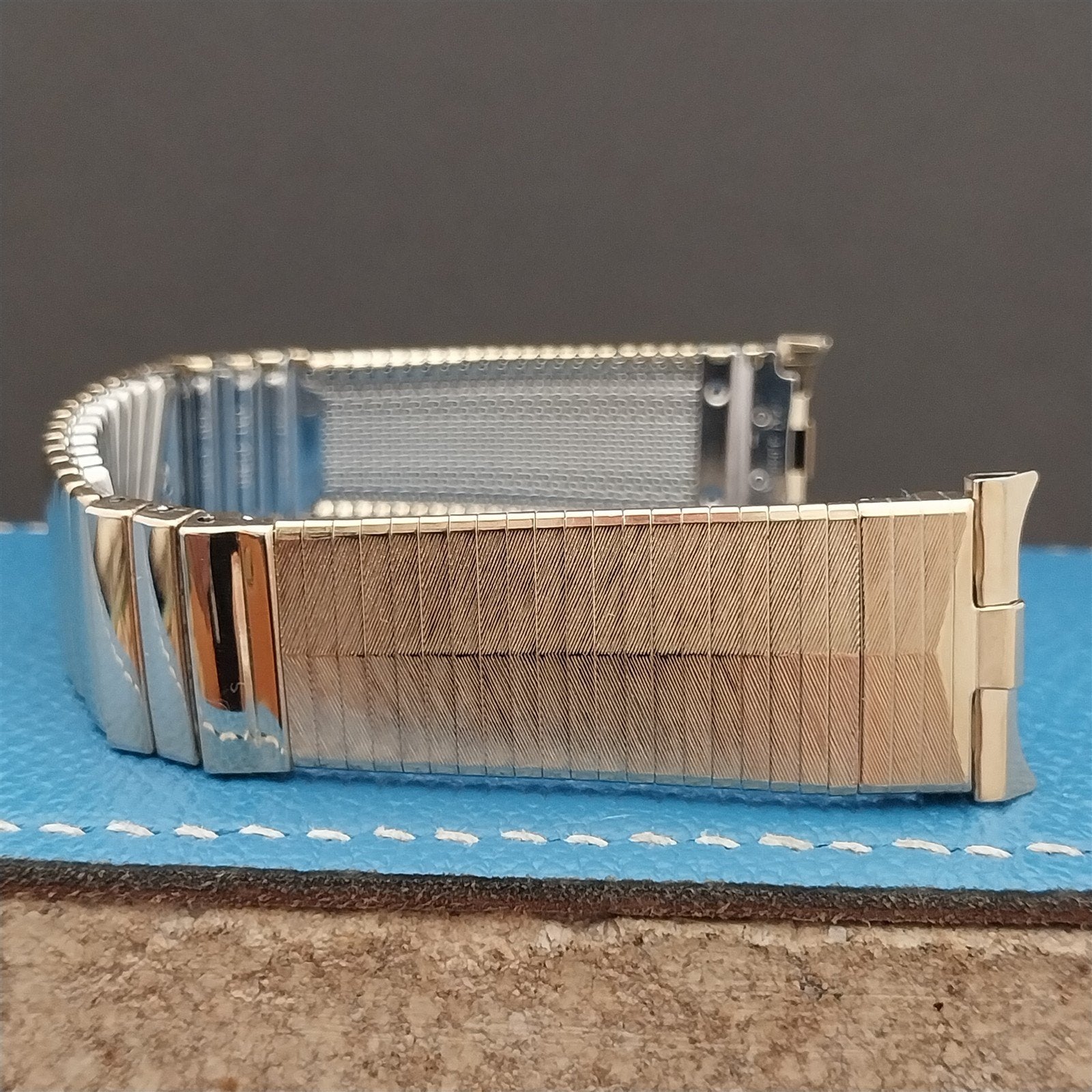 JB Champion 19mm 18mm 17mm Gold-Filled mcm Unused 1960s Vintage Watch Band