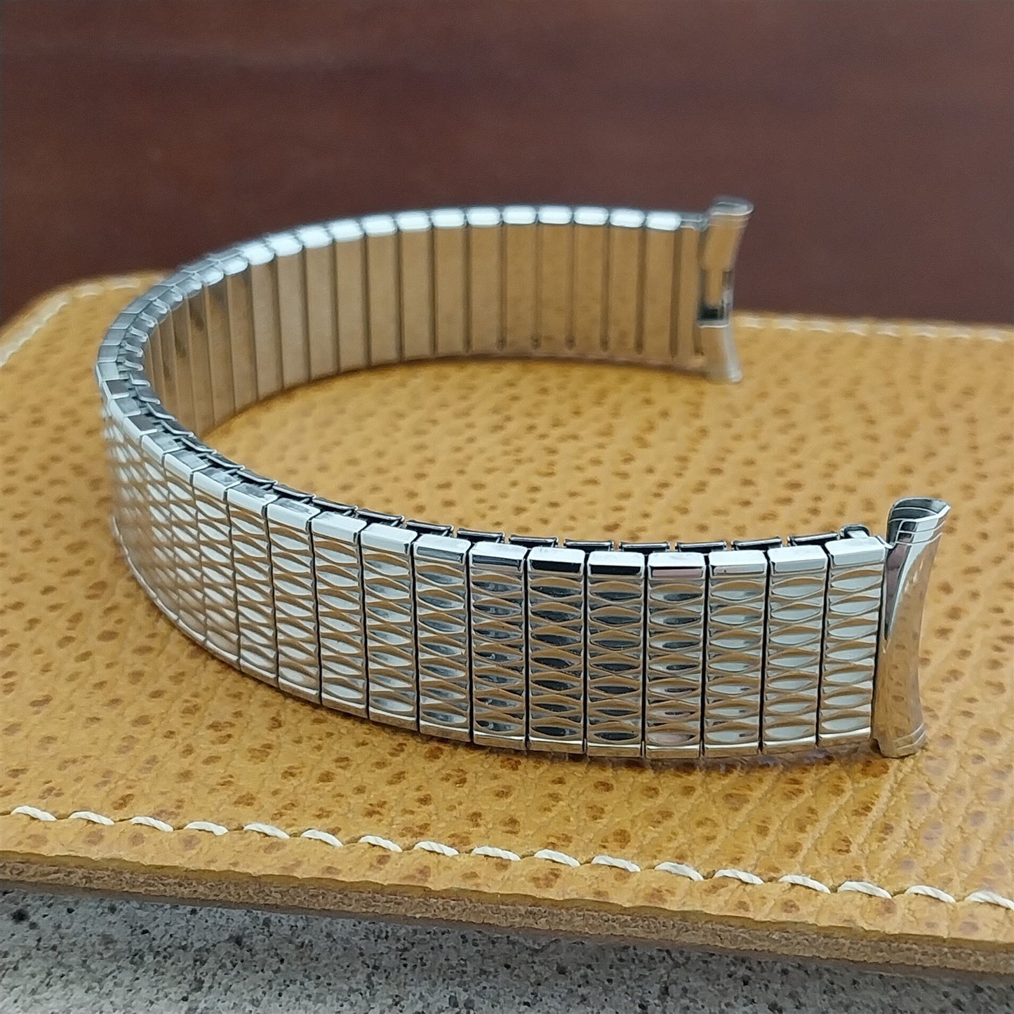 19mm 18mm Speidel Polaris Stainless Steel Curved Unused 1968 Vintage Watch Band