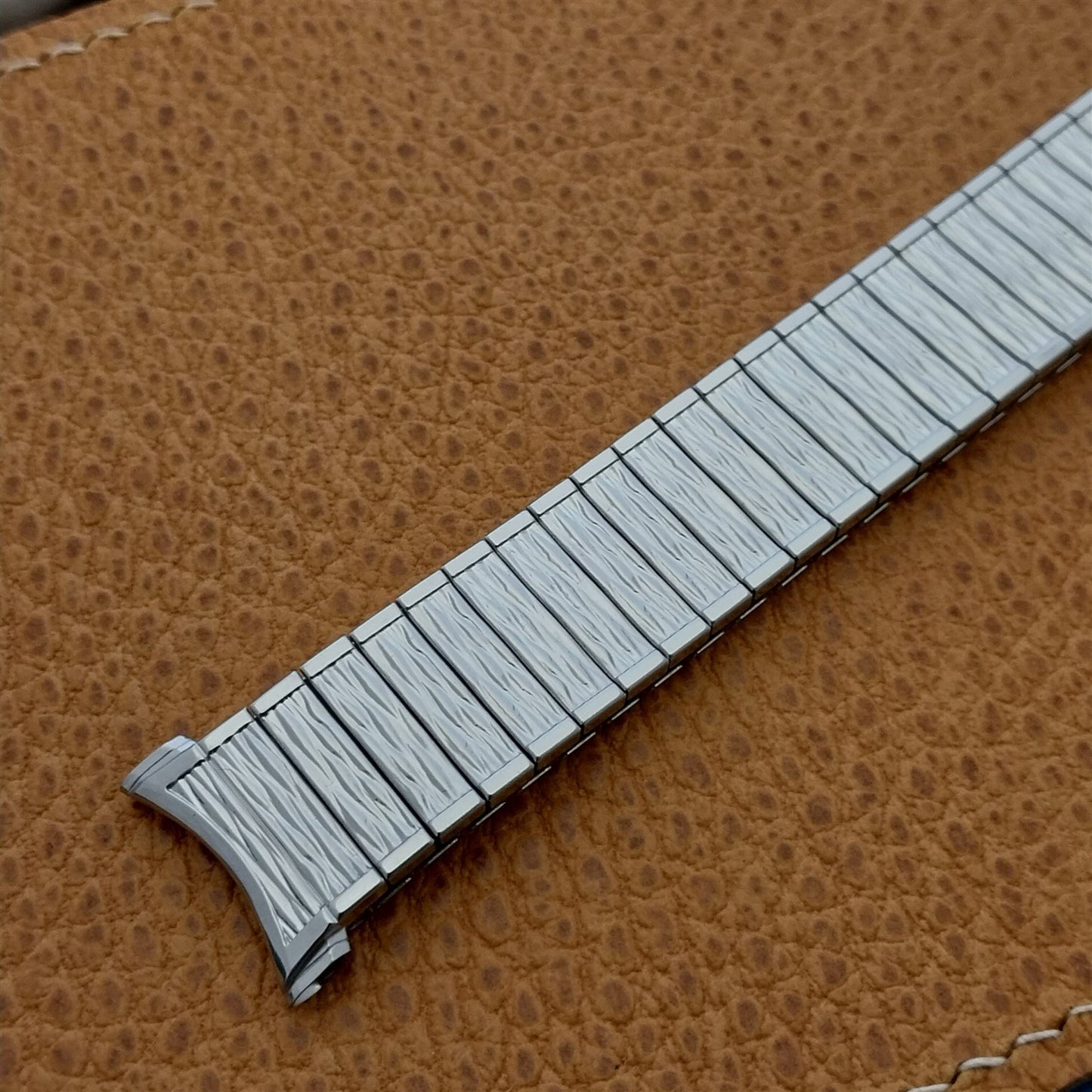 19mm 18mm Long Stainless Steel 1970s Speidel Valencia Unused Vintage Watch Band