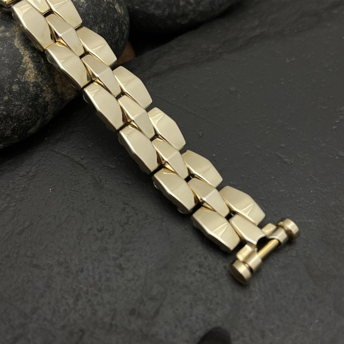 Vintage 12k 1950s Yellow Gold-Filled Ladies Vintage Watch Band Apex Quadra-Flex