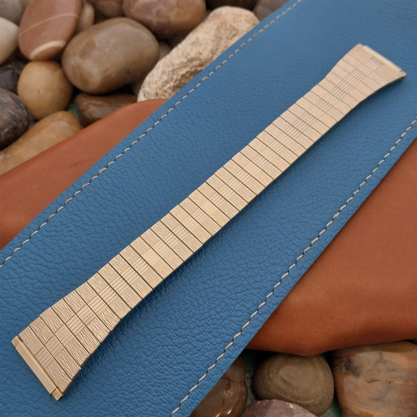 19mm 20mm 22mm 10k Gold rgp Bulova Expansion nos 1970s Vintage Watch Band