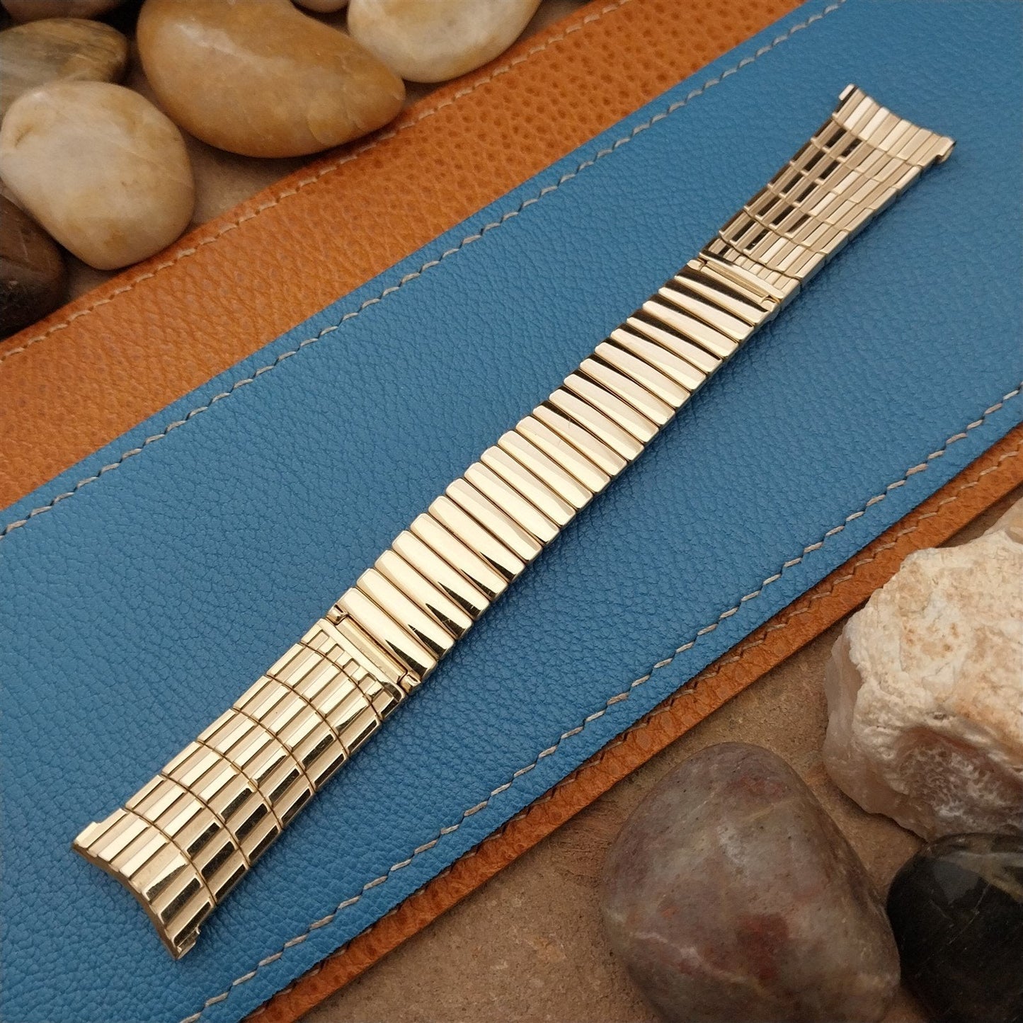 JB Champion 19mm 18mm 10k Gold-Filled Long Unused nos 1960s Vintage Watch Band