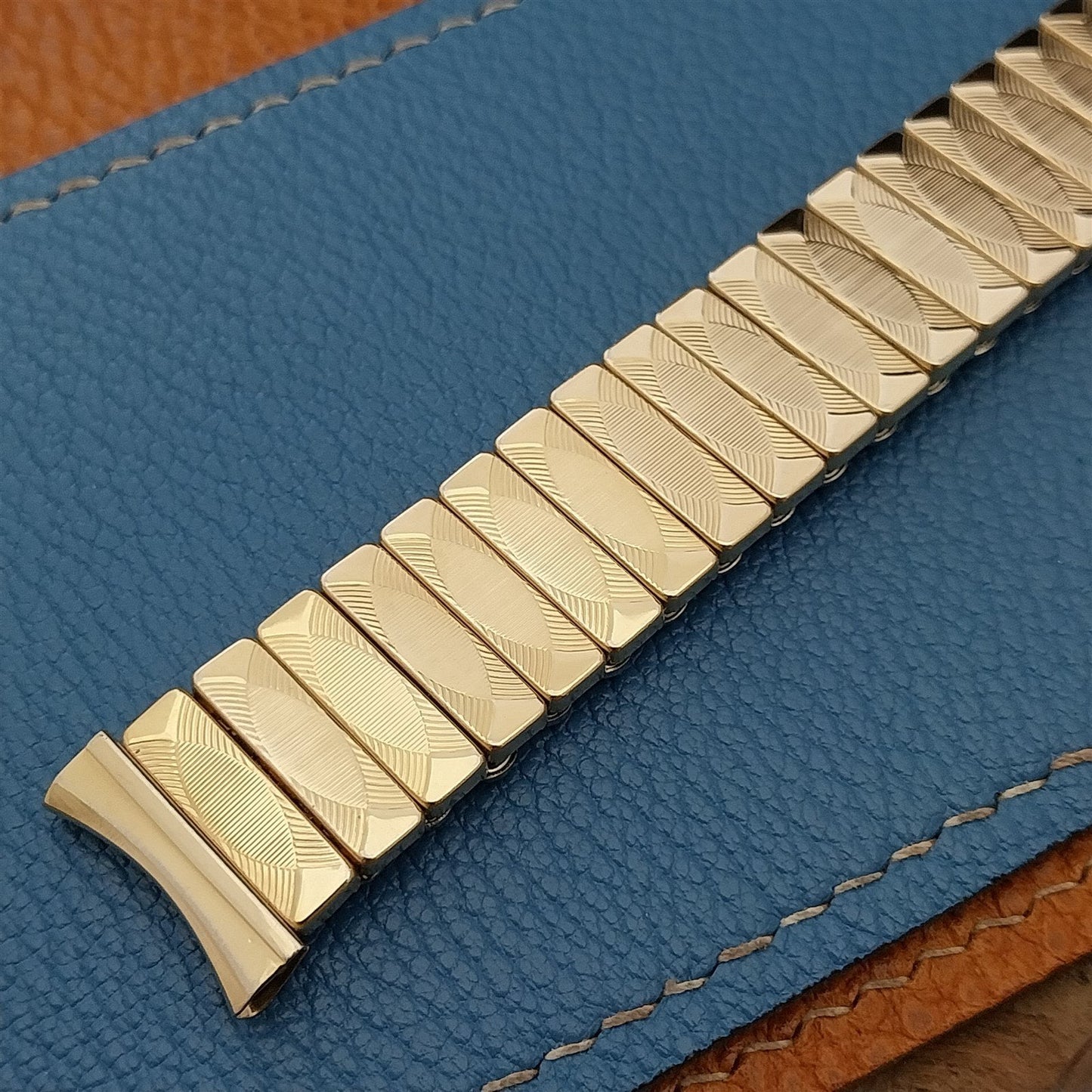17.2mm JB Champion USA Gold-Filled Expansion Unused nos 1960s Vintage Watch Band