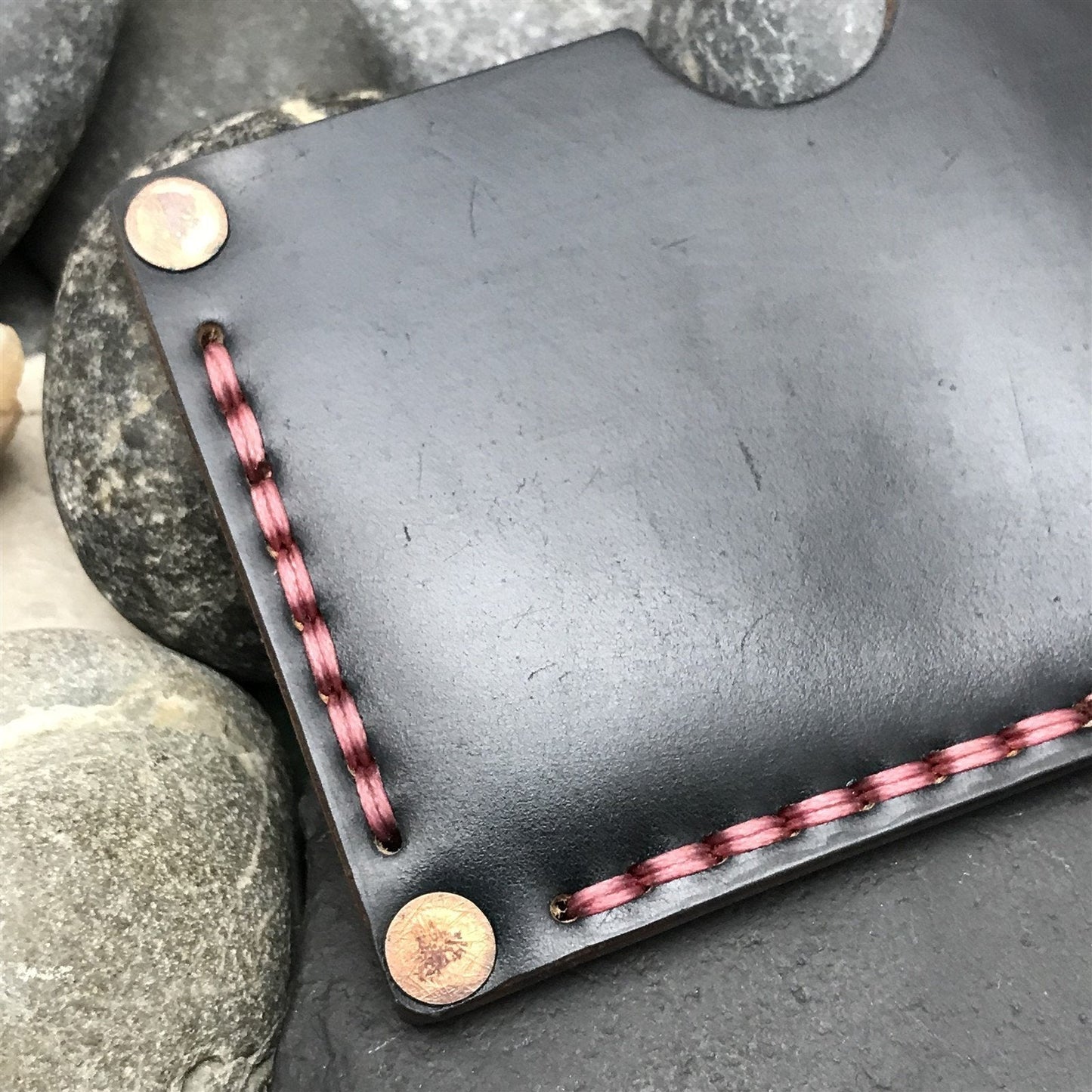 Handmade Shell Cordovan Copper Rivet Front Pocket Card Wallet Black & Pink