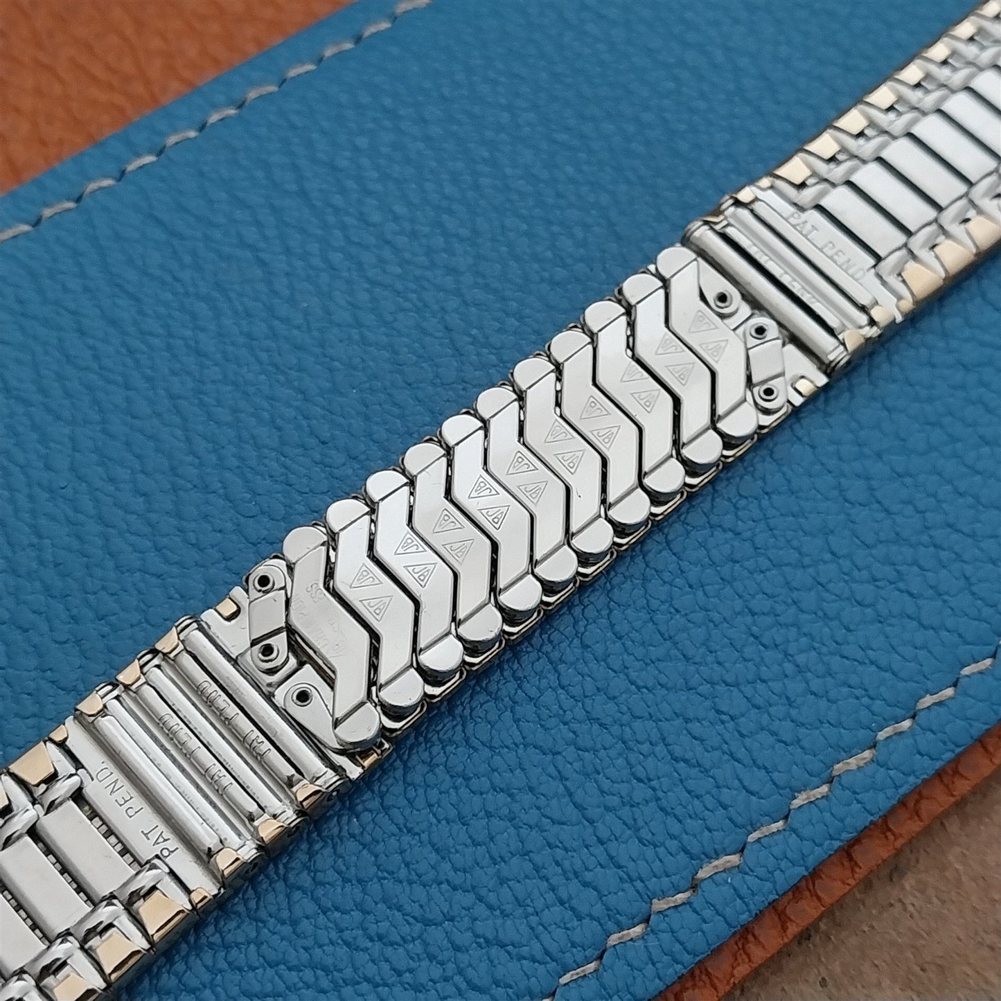 17mm 18mm 19mm JB Champion Gold-Filled Florentine Unused 60s Vintage Watch Band