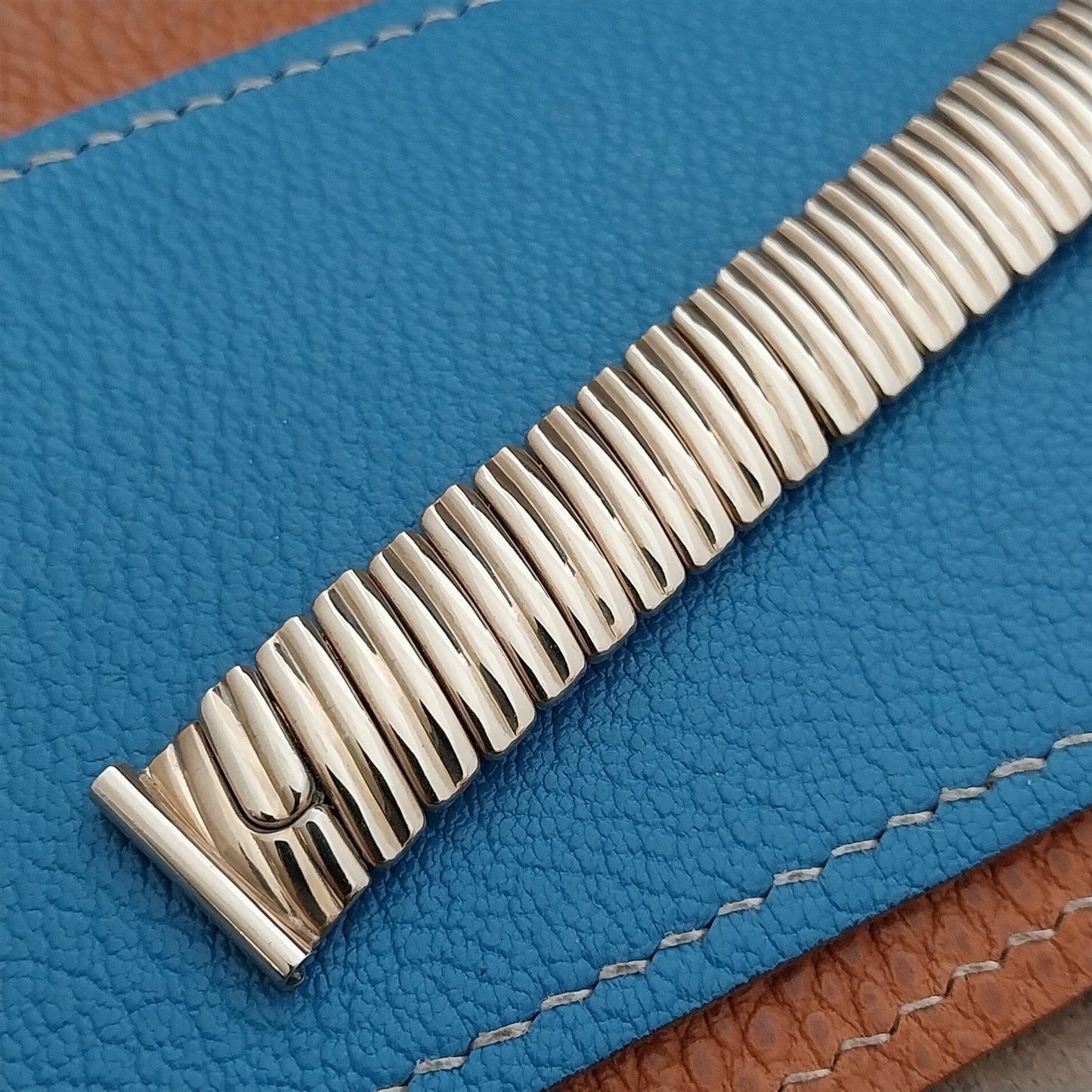 5/8" Gold-Fill JB Champion Short Classic Stretch Unused 1950s Vintage Watch Band