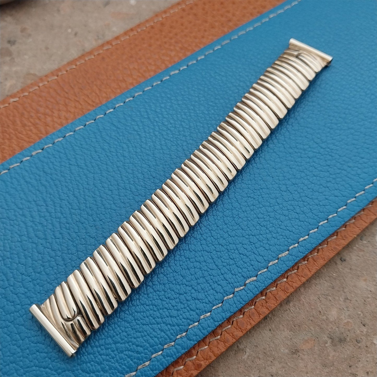 5/8" Gold-Fill JB Champion Short Classic Stretch Unused 1950s Vintage Watch Band