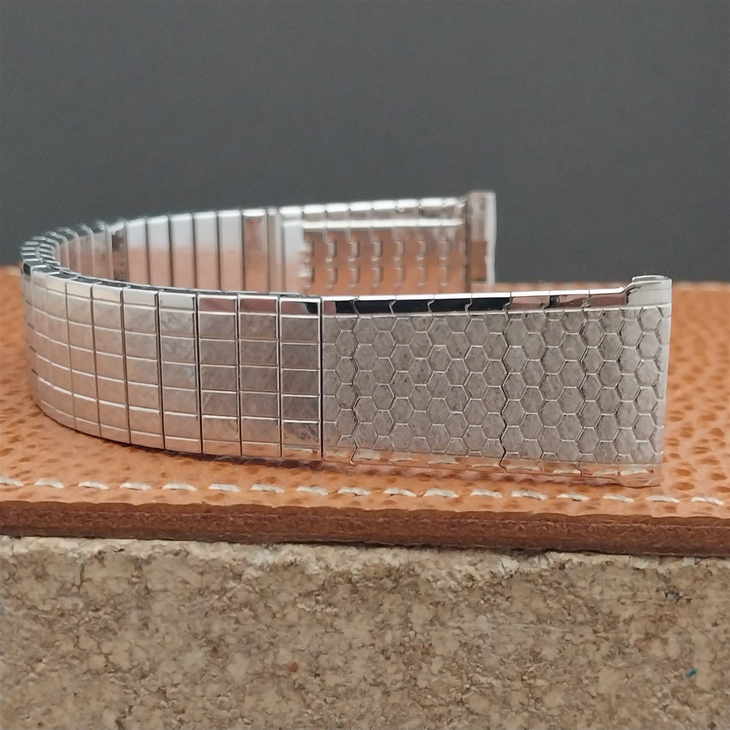 19mm 18mm 17mm Speidel Honeycomb White Gold-Fill Unused Classic 60s Watch Band