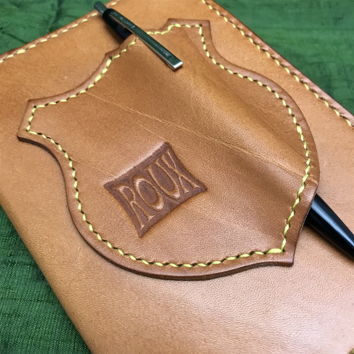 Handmade USA Saddle Leather Pigskin Lined Field Notes Notebook Travel Wallet