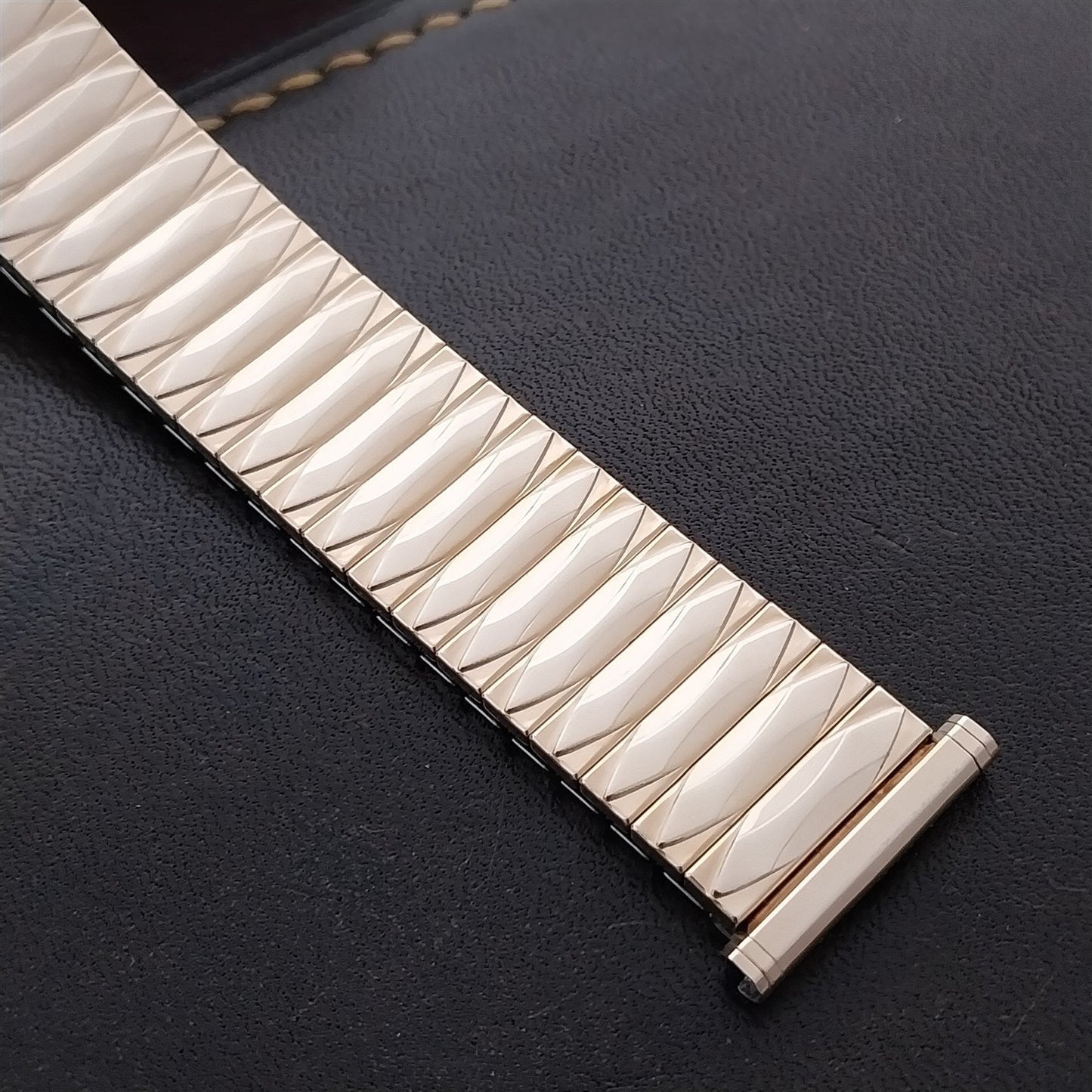 1961 Speidel New Moon 10K yellow Gold Fill Twistoflex Unused Vintage Watch Band