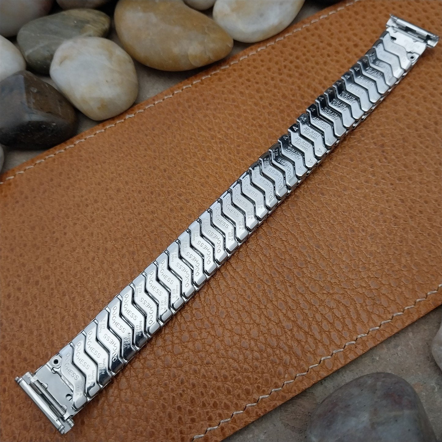 19mm 18mm Long Duchess Stainless Steel Expansion nos 1950s Vintage Watch Band