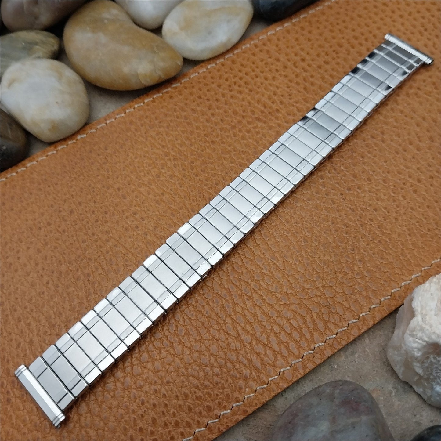 19mm 18mm Long Duchess Stainless Steel Expansion nos 1950s Vintage Watch Band