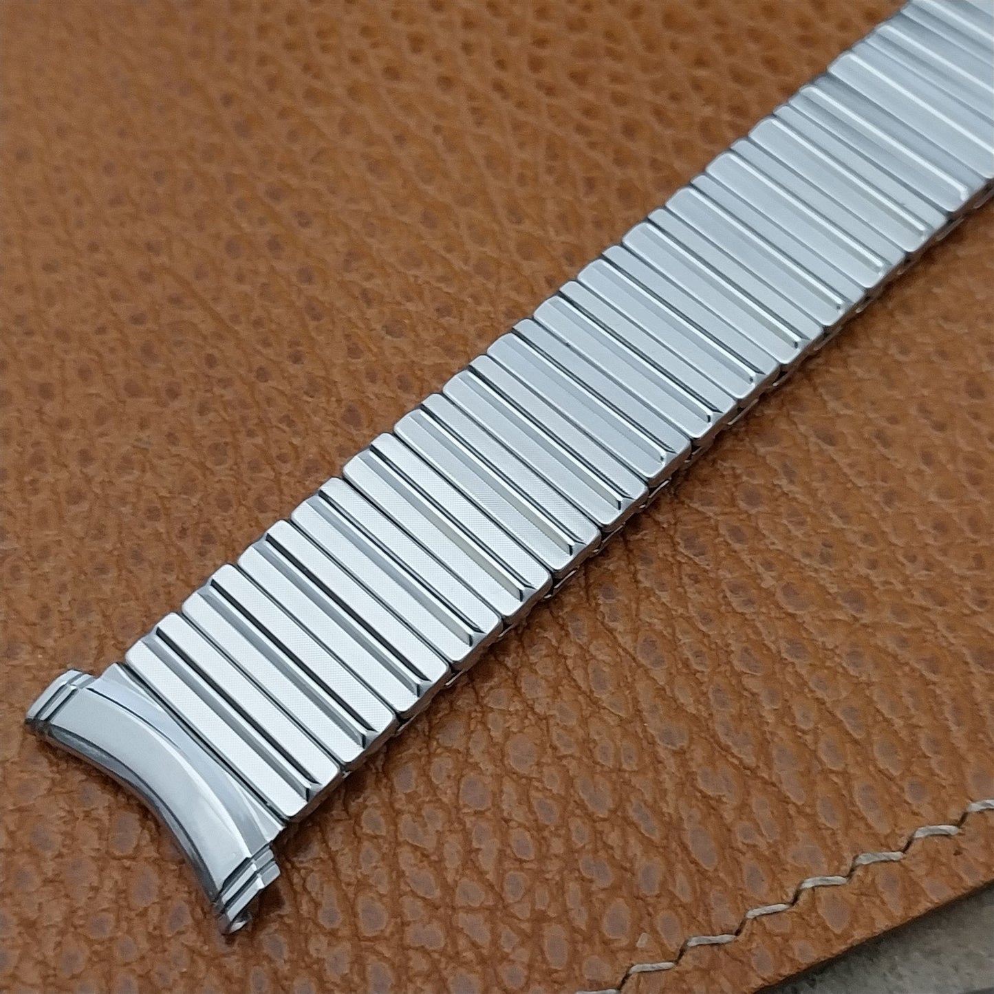 1950s Duchess USA Stainless Steel nos 19mm 18mm Expansion Vintage Watch Band