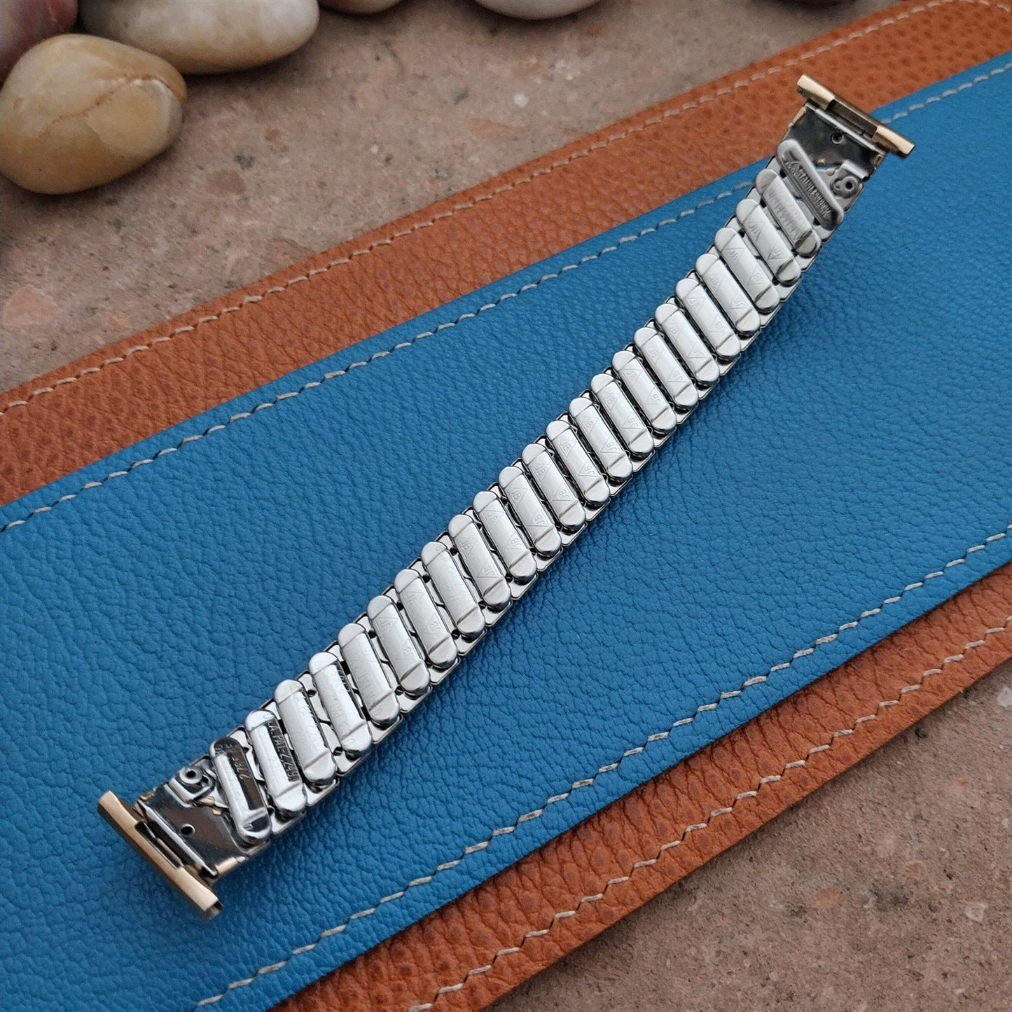 Vintage 19mm 16mm Gold-Fill JB Champion Classic Stretch Unused 1950s Watch Band