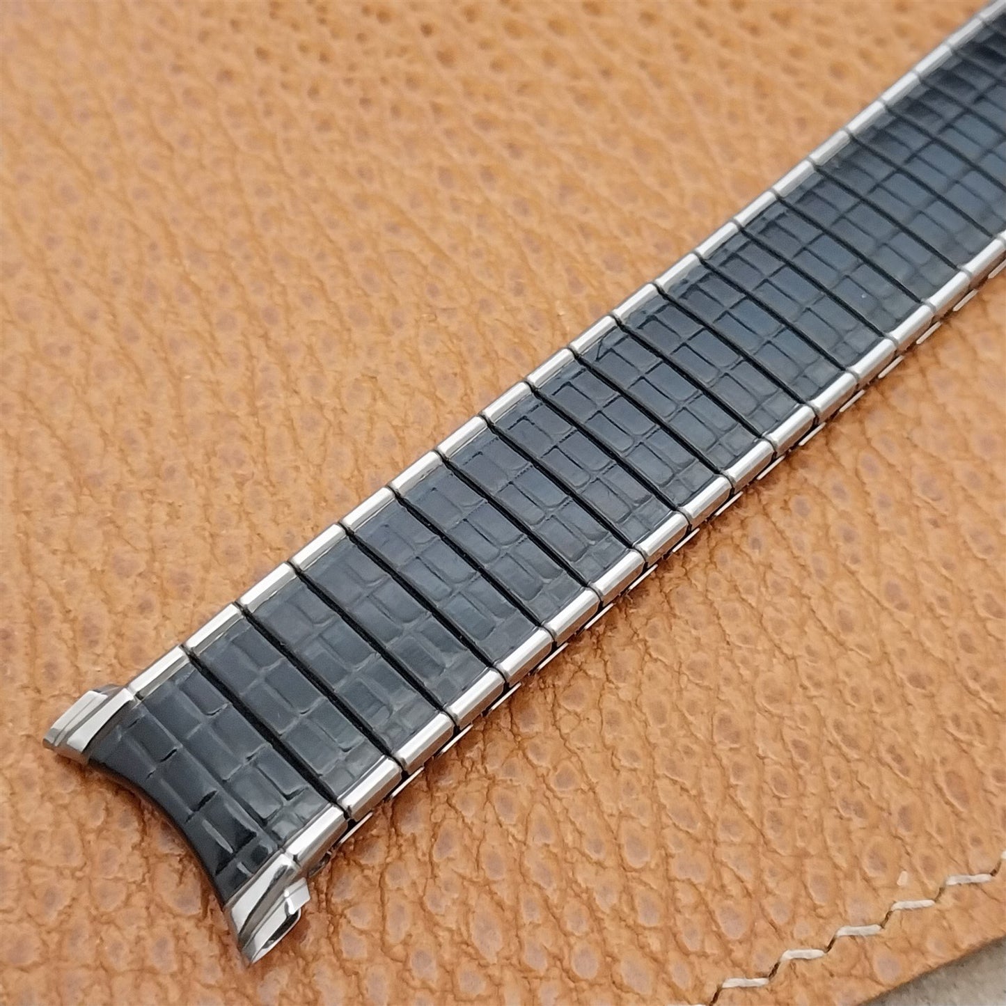 Long Speidel USA Stainless Steel 19mm 18mm Romunda 1970s nos Vintage Watch Band