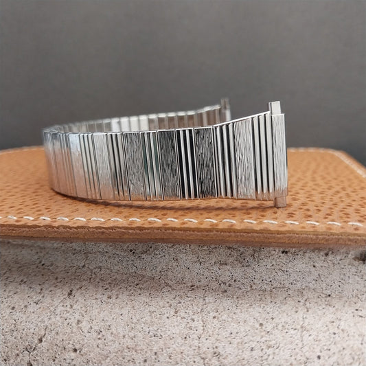 1970s USA Made Stainless Steel nos Flared Vintage Watch Band Speidel