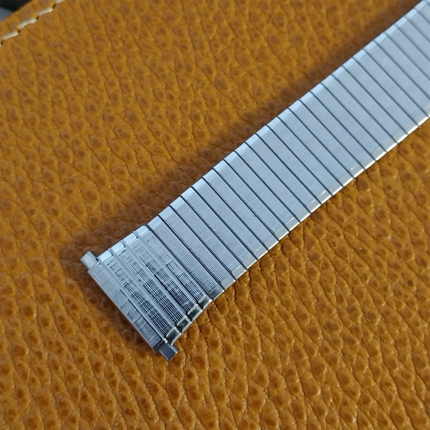 Speidel Thinline 1970s Flared Long Stainless Steel Unused Vintage Watch Band