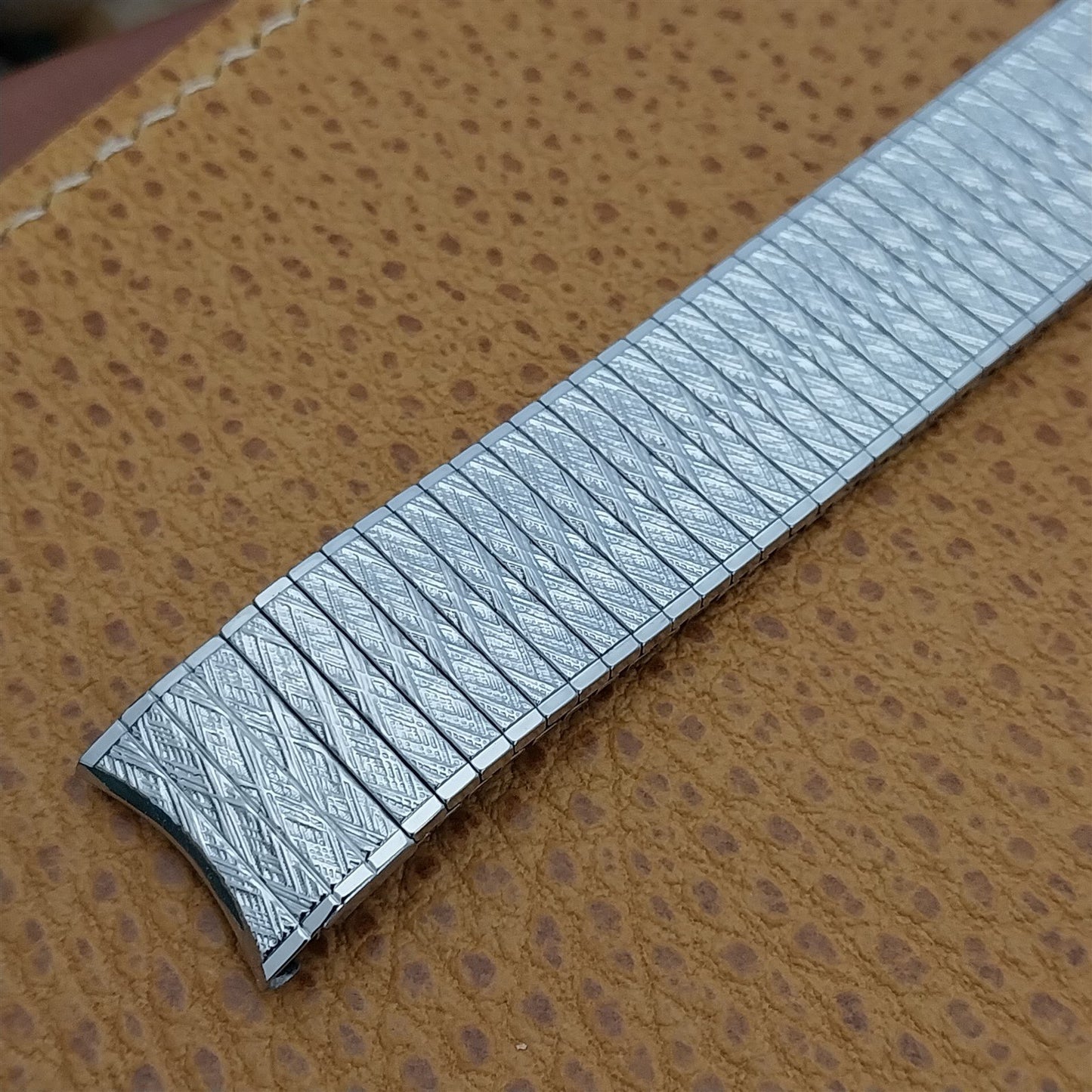 Long 17.2mm Stainless Steel Speidel Thinline nos 1970s Vintage Watch Band