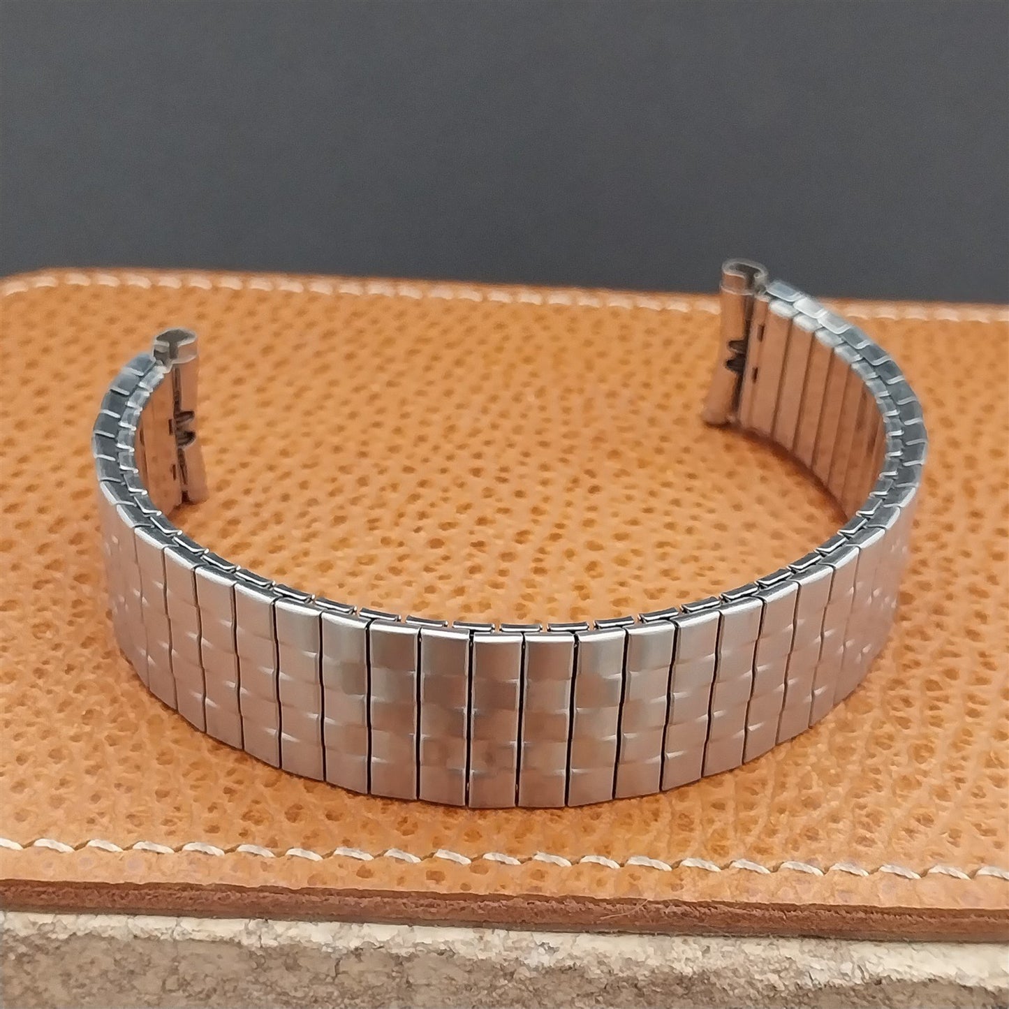 19mm 18mm Speidel Radial Long Stainless Wide 1970s Unused Vintage Watch Band