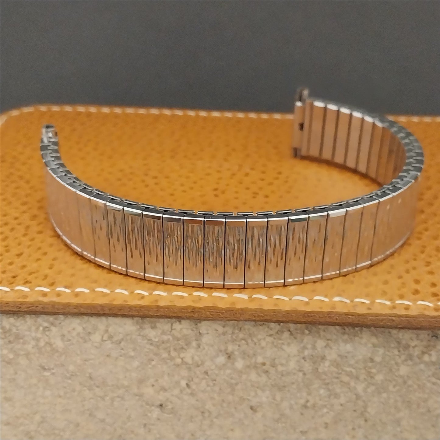 19mm 18mm Long 1970s Stainless Steel Speidel Valencia Unused Vintage Watch Band