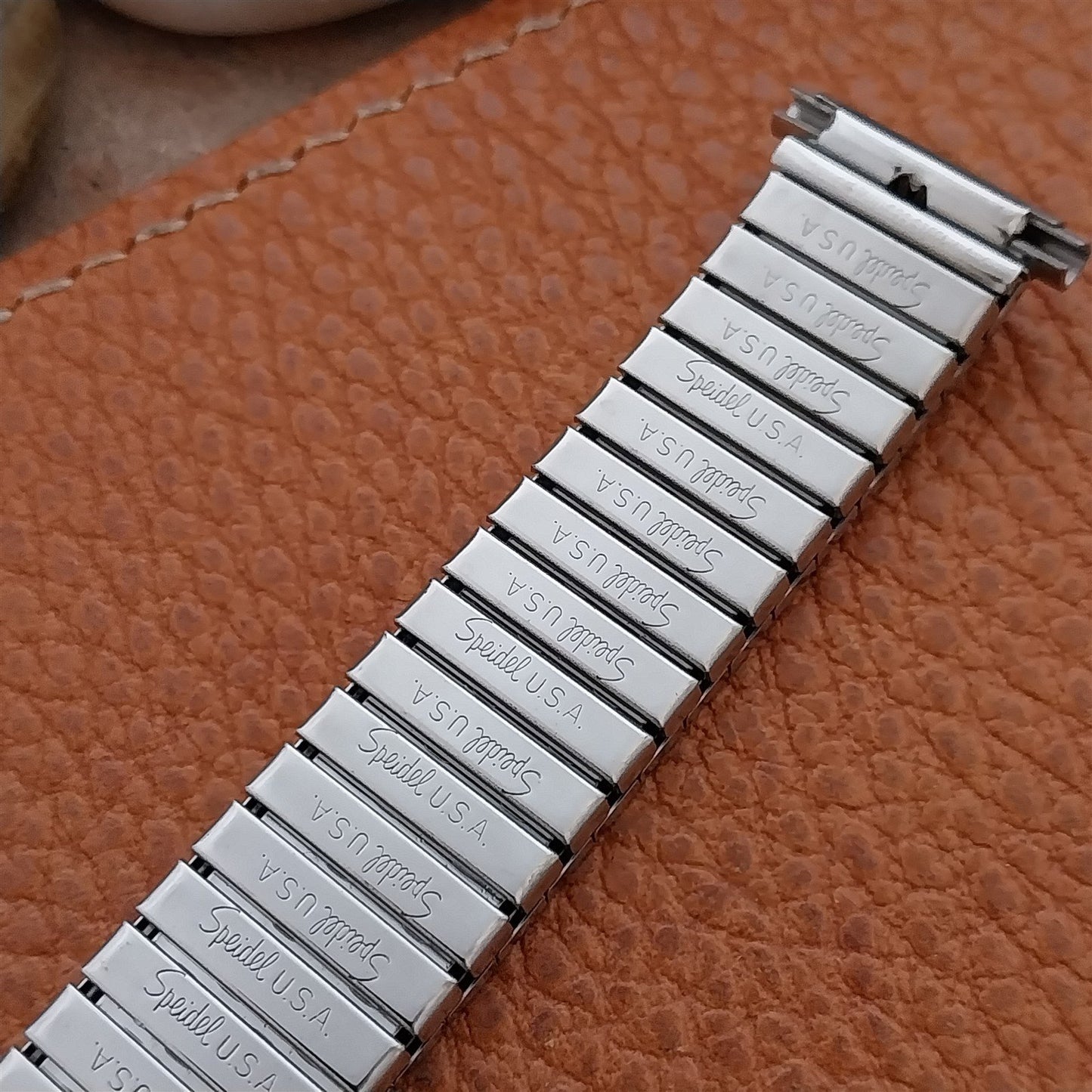 19mm 18mm 1970s Speidel Valencia Stainless Steel nos Long Vintage Watch Band