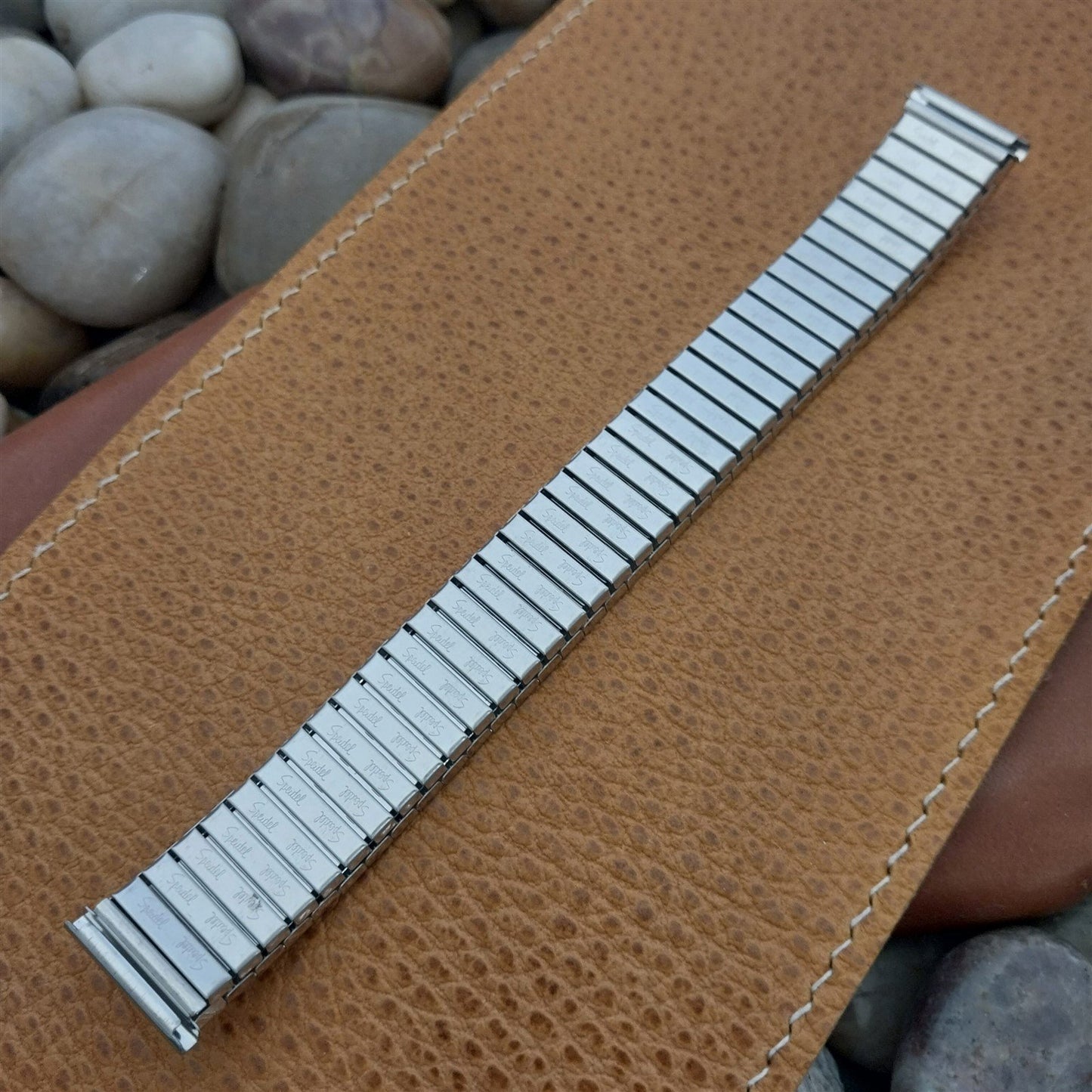 Speidel USA 18mm Stainless Steel Twistoflex nos Unused 1970s Vintage Watch Band