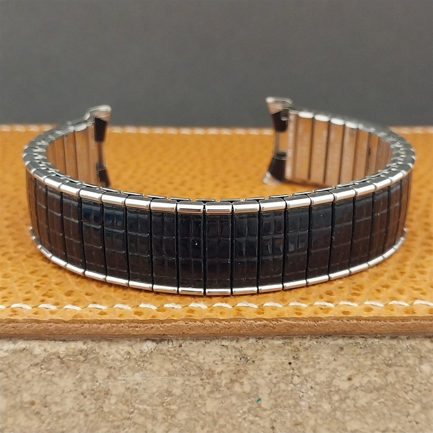 19mm 18mm 1970 Long Speidel Stainless Steel Romunda Unused Vintage Watch Band