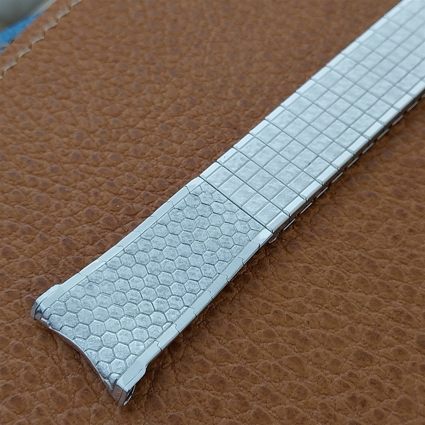 Vintage 19mm 18mm Speidel Honeycomb White Gold-Filled Unused 1960s Watch Band