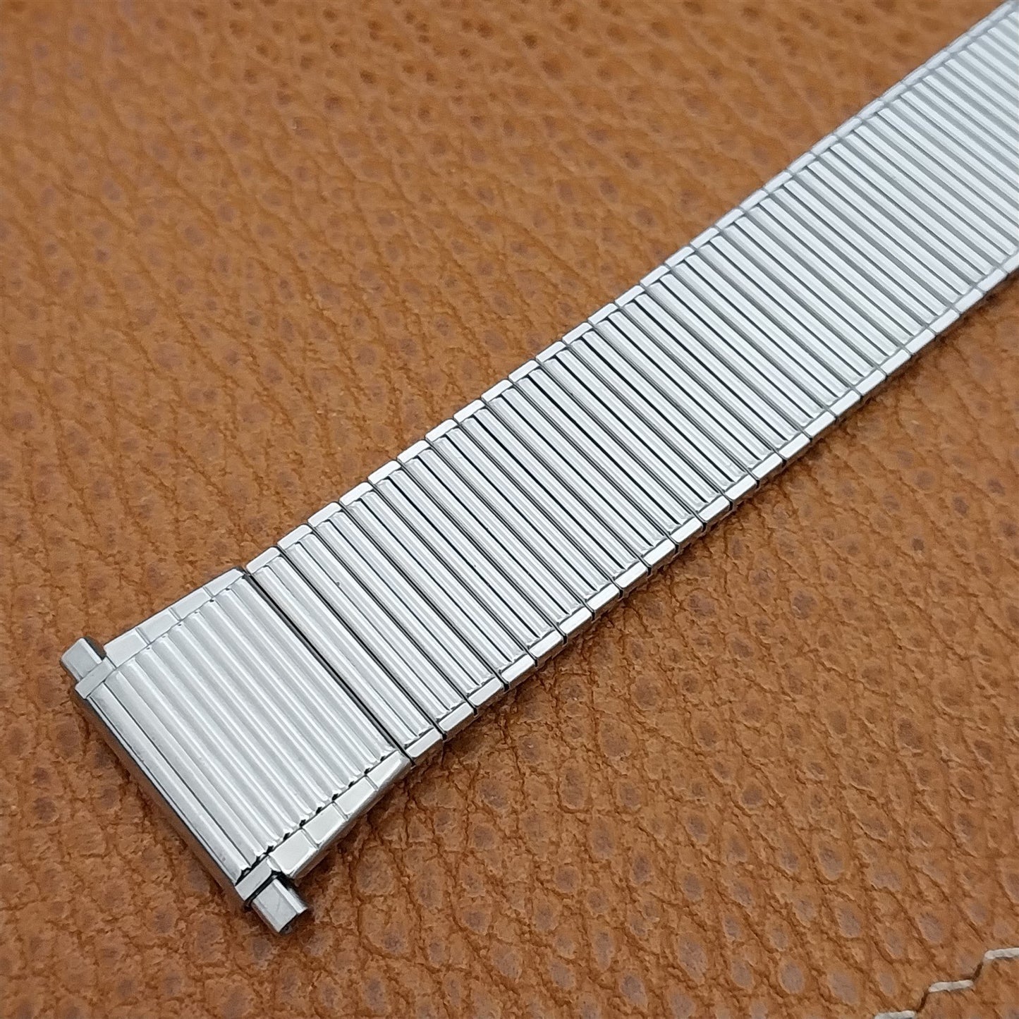 18mm 20mm Stainless Steel Speidel Thinline 70s Flared Unused Vintage Watch Band
