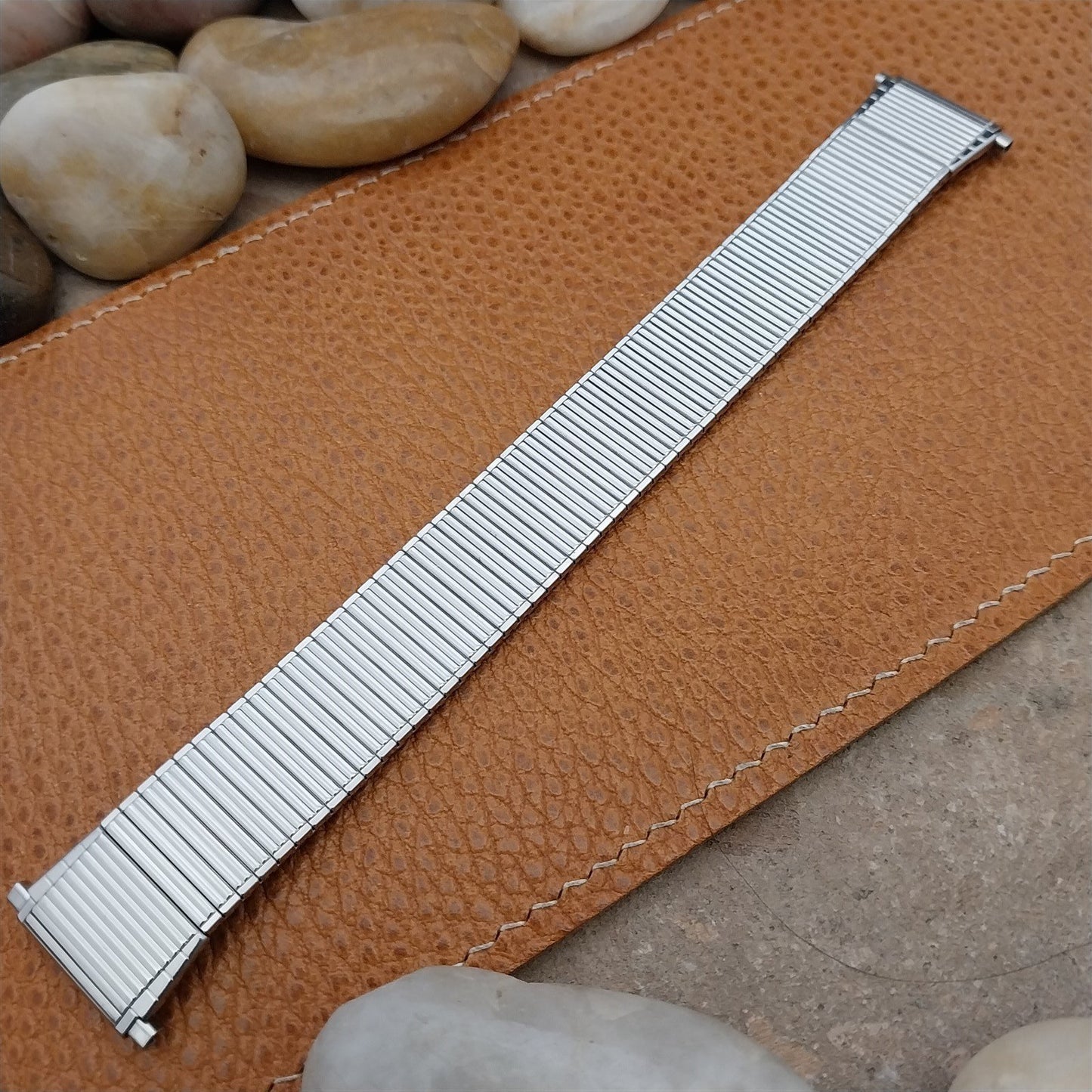 18mm 20mm Stainless Steel Speidel Thinline 70s Flared Unused Vintage Watch Band