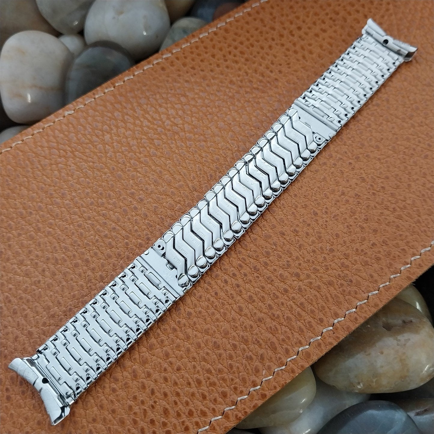 JB Champion Stainless Steel Expansion Unused 1960s Vintage Watch Band 18mm 19mm