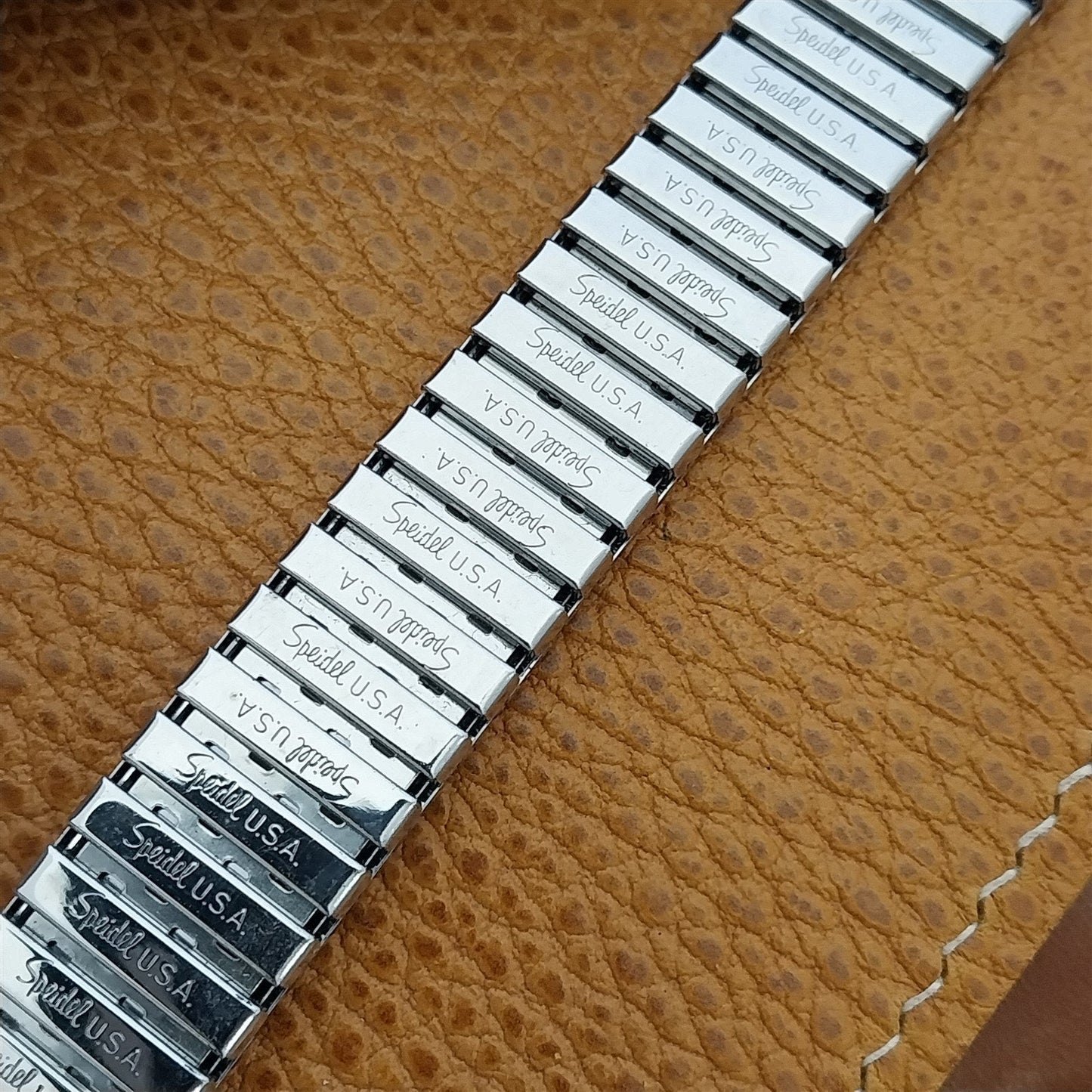 19mm Stainless Steel 1970s USA Speidel Riptide 18mm 16mm nos Vintage Watch Band