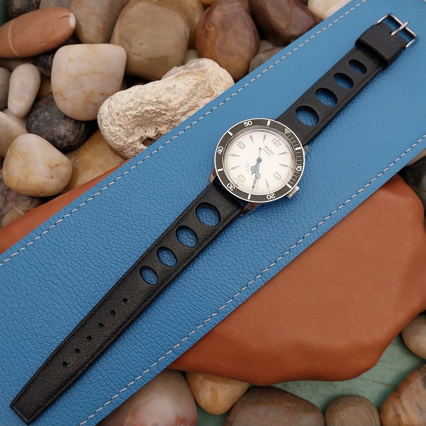 18mm Skindiver Rally Oval Big Hole Dive Strap Unused 1960s Vintage Watch Strap