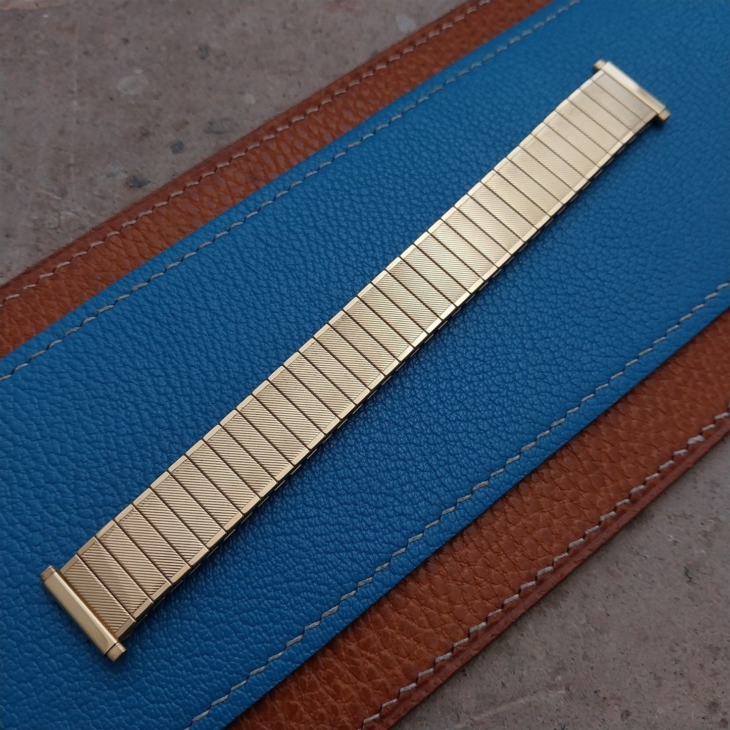 16mm 17mm 18mm 19mm Gold-Tone Speidel Twistoflex Vintage Watch Band