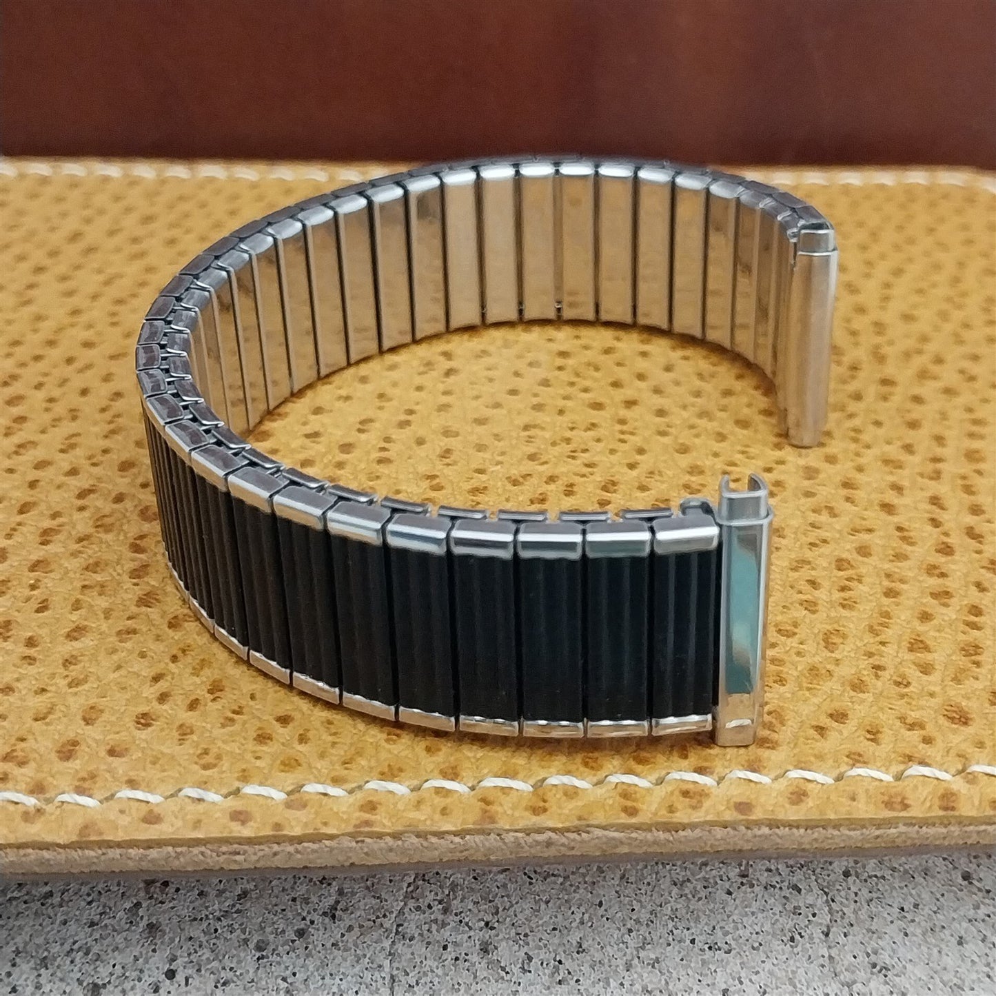 19mm 18mm Speidel USA Made Black & Stainless Steel Unused nos Vintage Watch Band