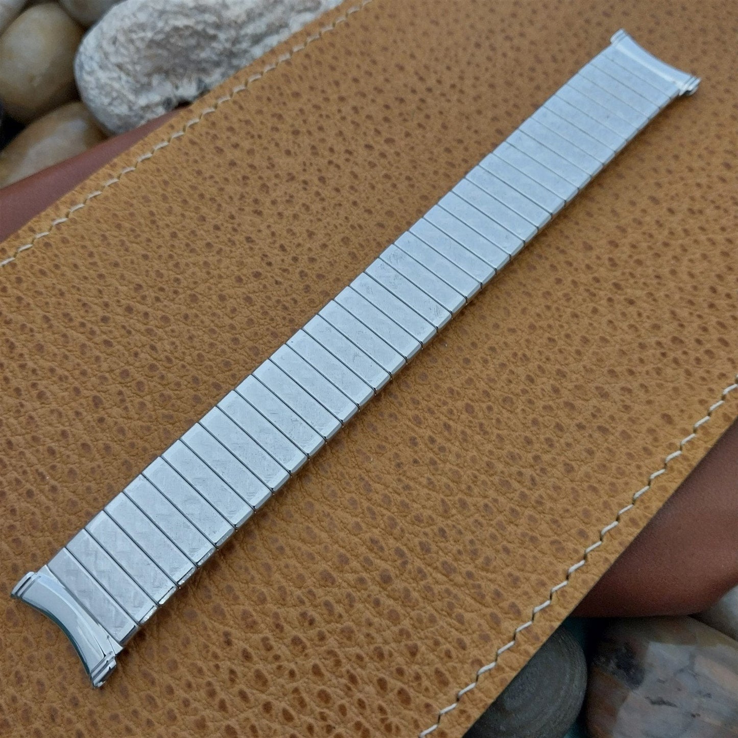 18mm 19mm Kreisler White Gold-Filled DuraFlex Unused 1960s Vintage Watch Band