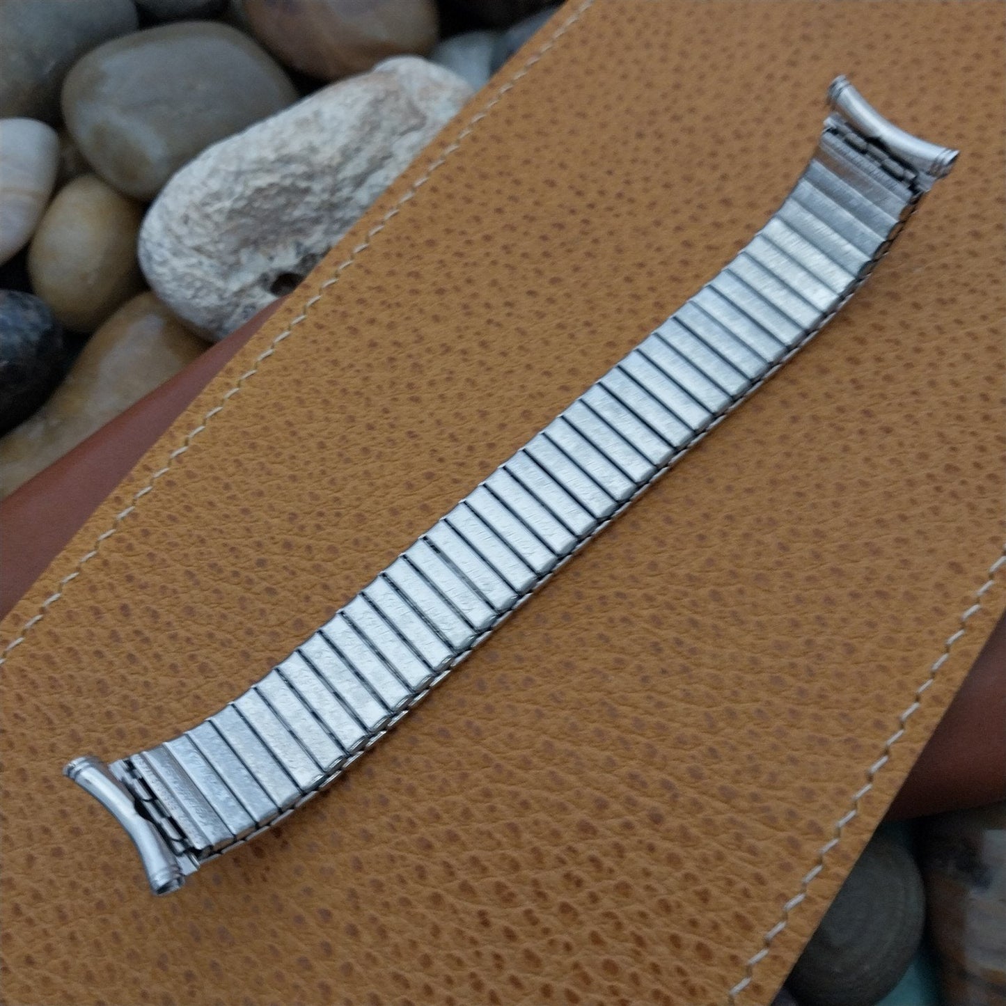 18mm 19mm Kreisler White Gold-Filled DuraFlex Unused 1960s Vintage Watch Band