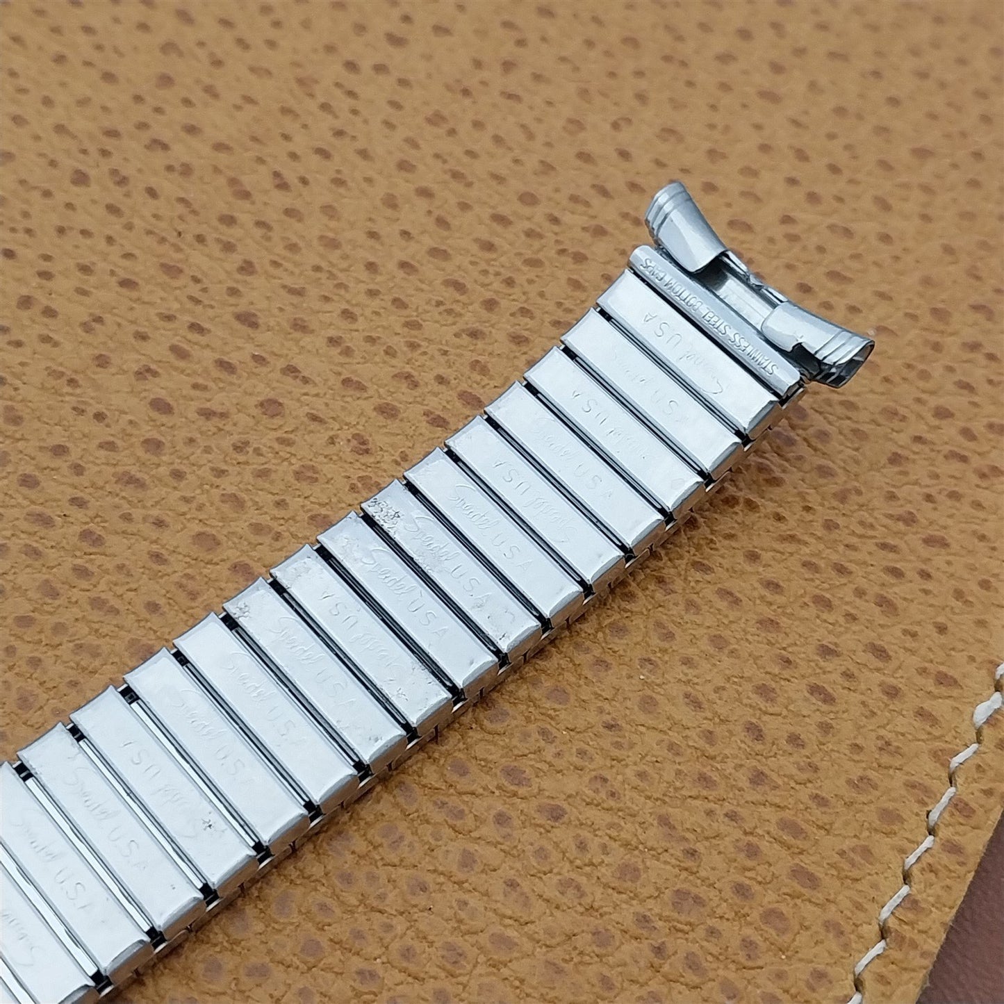 1970s Vintage Speidel Fastback Twistoflex Stainless Steel nos Unused Watch Band