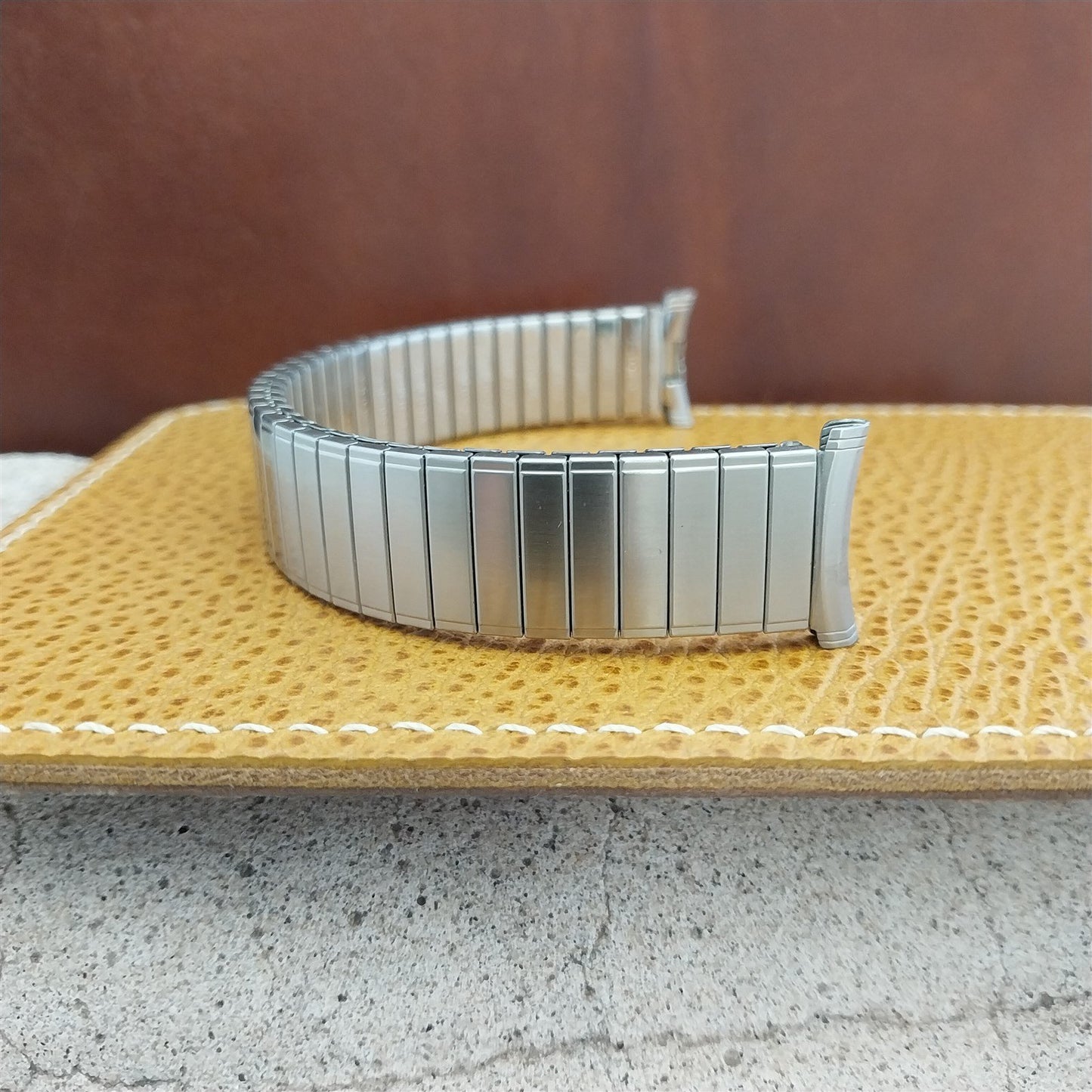 1970s Vintage Speidel Fastback Twistoflex Stainless Steel nos Unused Watch Band