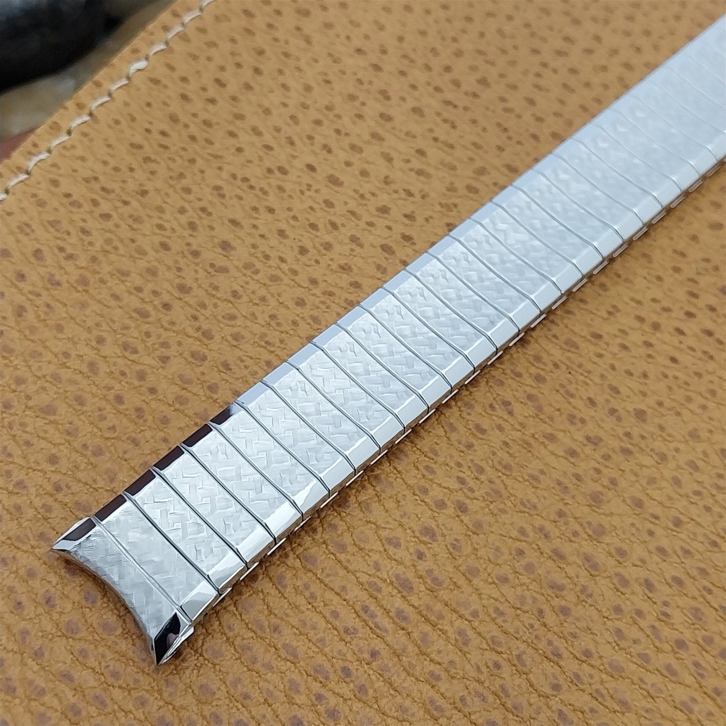1965 10k White Gold-Filled 17.2mm Speidel Fairway Long Unused Vintage Watch Band