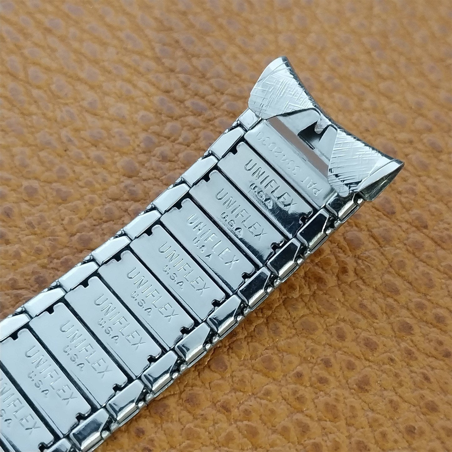 1960s 17mm Stainless Steel Slim Expansion UniFlex USA Unused Vintage Watch Band