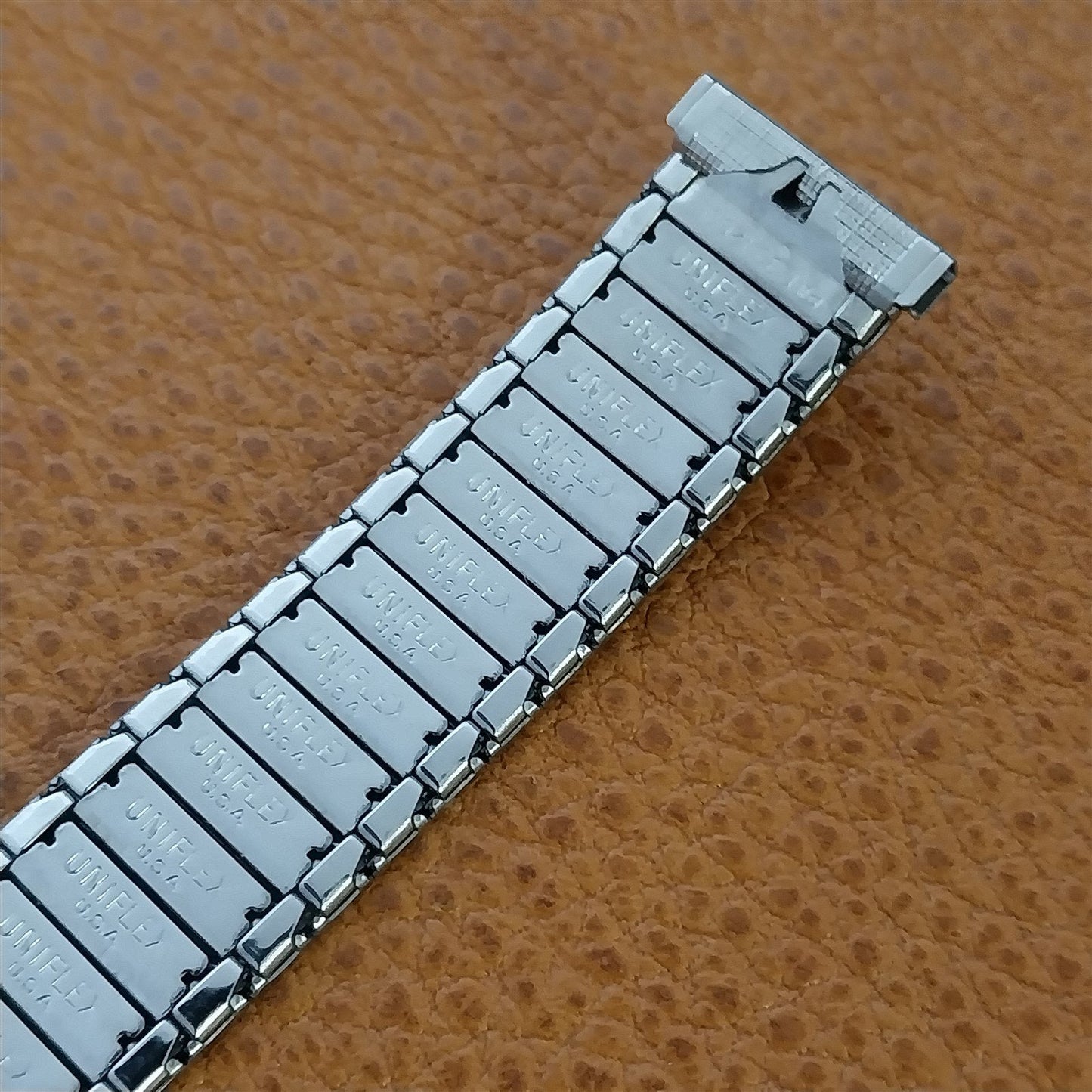 1960s 17.2mm UniFlex Stainless Steel Slim Expansion Unused Vintage Watch Band