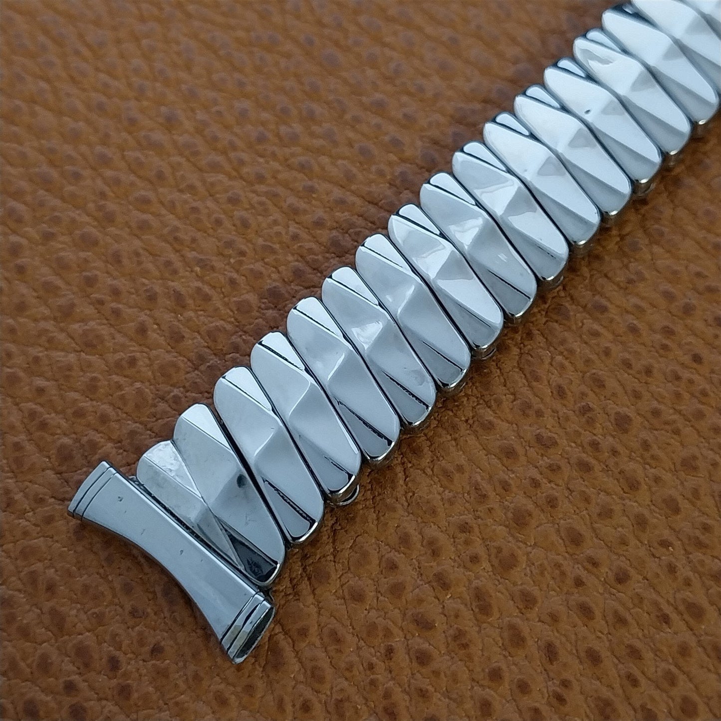 19mm 18mm Classic 1950s Stainless Steel Stretch Bellavance Vintage Watch Band