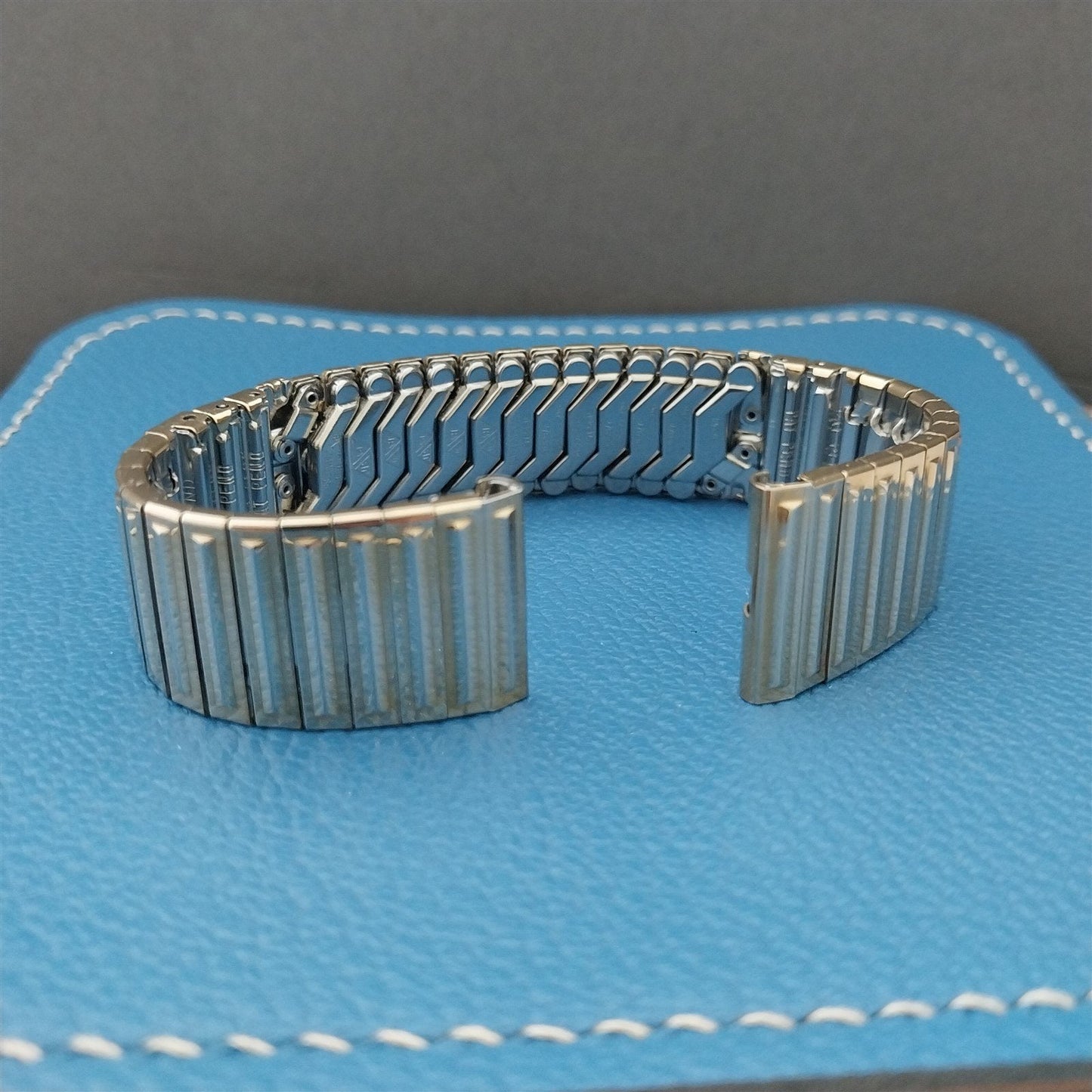 11/16" 17.2mm 10k Yellow Gold-Filled JB Champion Unused 1960s Vintage Watch Band