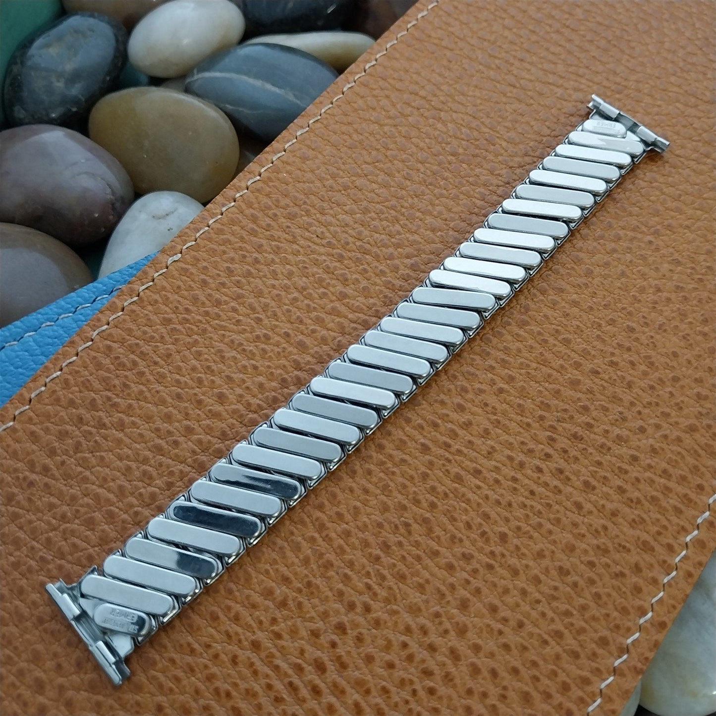 Ermer Stainless The Monarch Classic Stretch 1940s nos Unused Vintage Watch Band