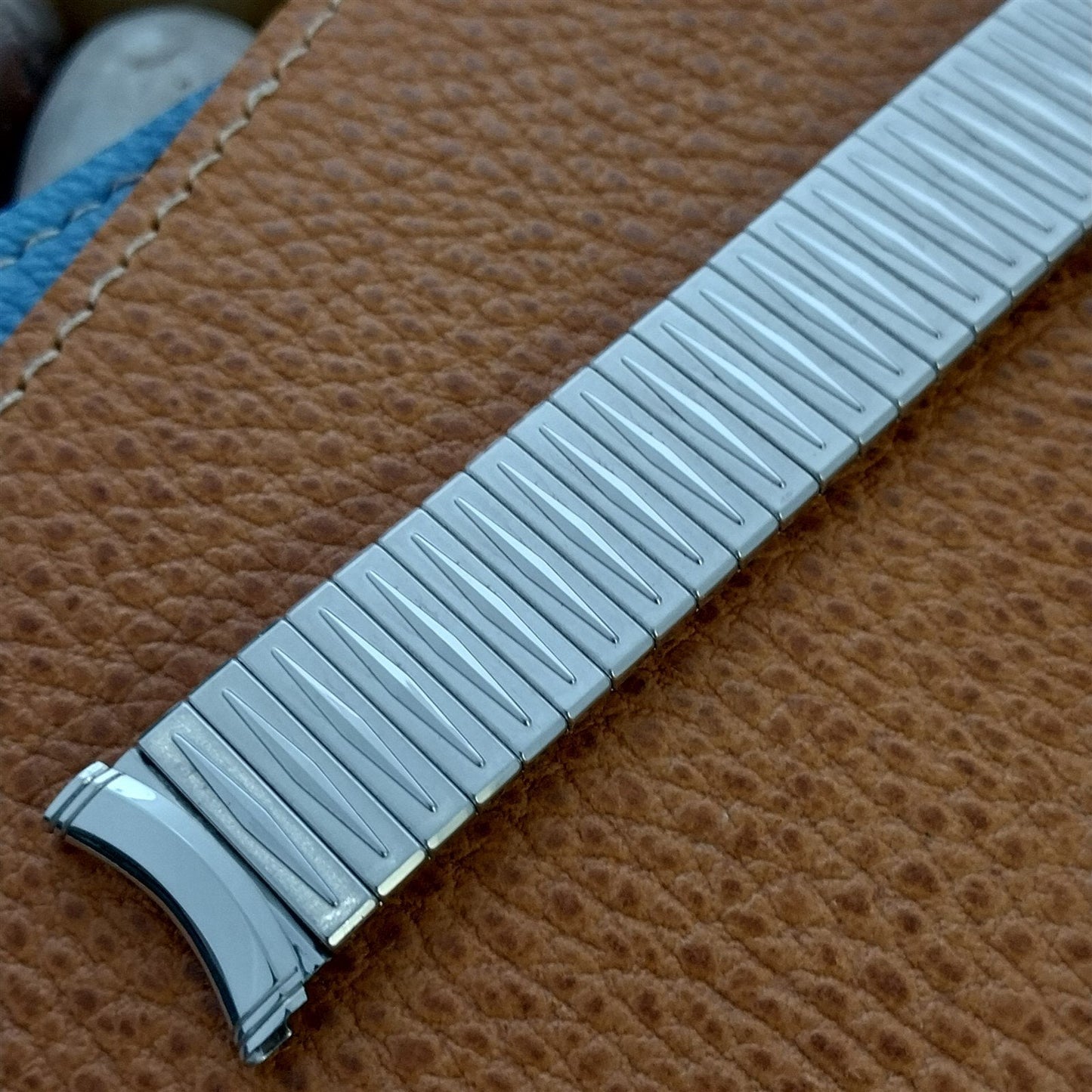 18mm 19mm 10K White Gold-Filled Kreisler Unused Classic 1960s Vintage Watch Band