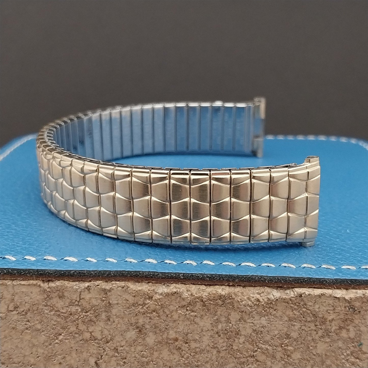 Long 1964 19mm 18mm 17mm Gold-Filled Speidel Spartacus nos Vintage Watch Band