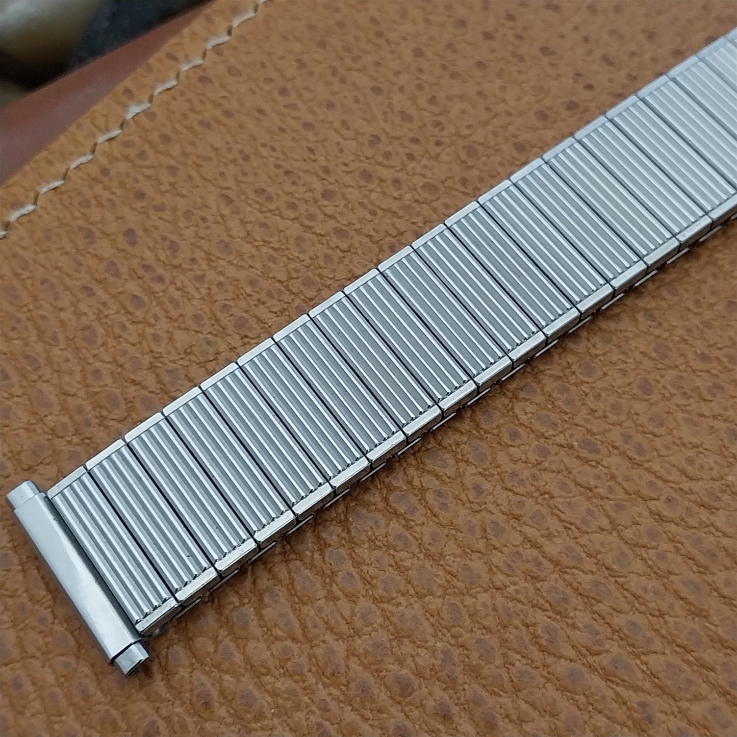 19mm 18mm 16mm Speidel Twisto-Flex Stainless Steel nos 1970s Vintage Watch Band