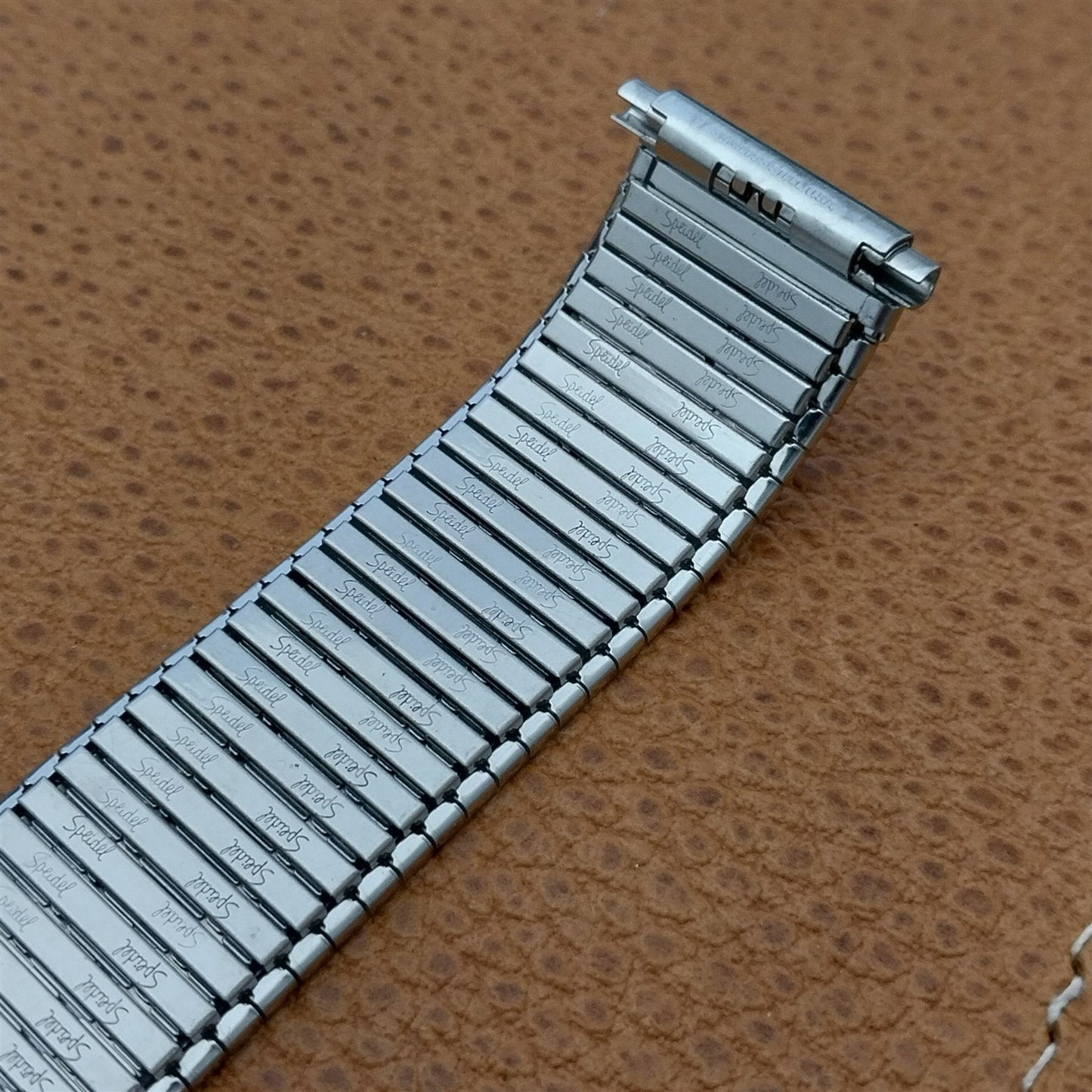 22mm 20mm 19mm Speidel USA Wide Stainless Steel Expansion nos Vintage Watch Band